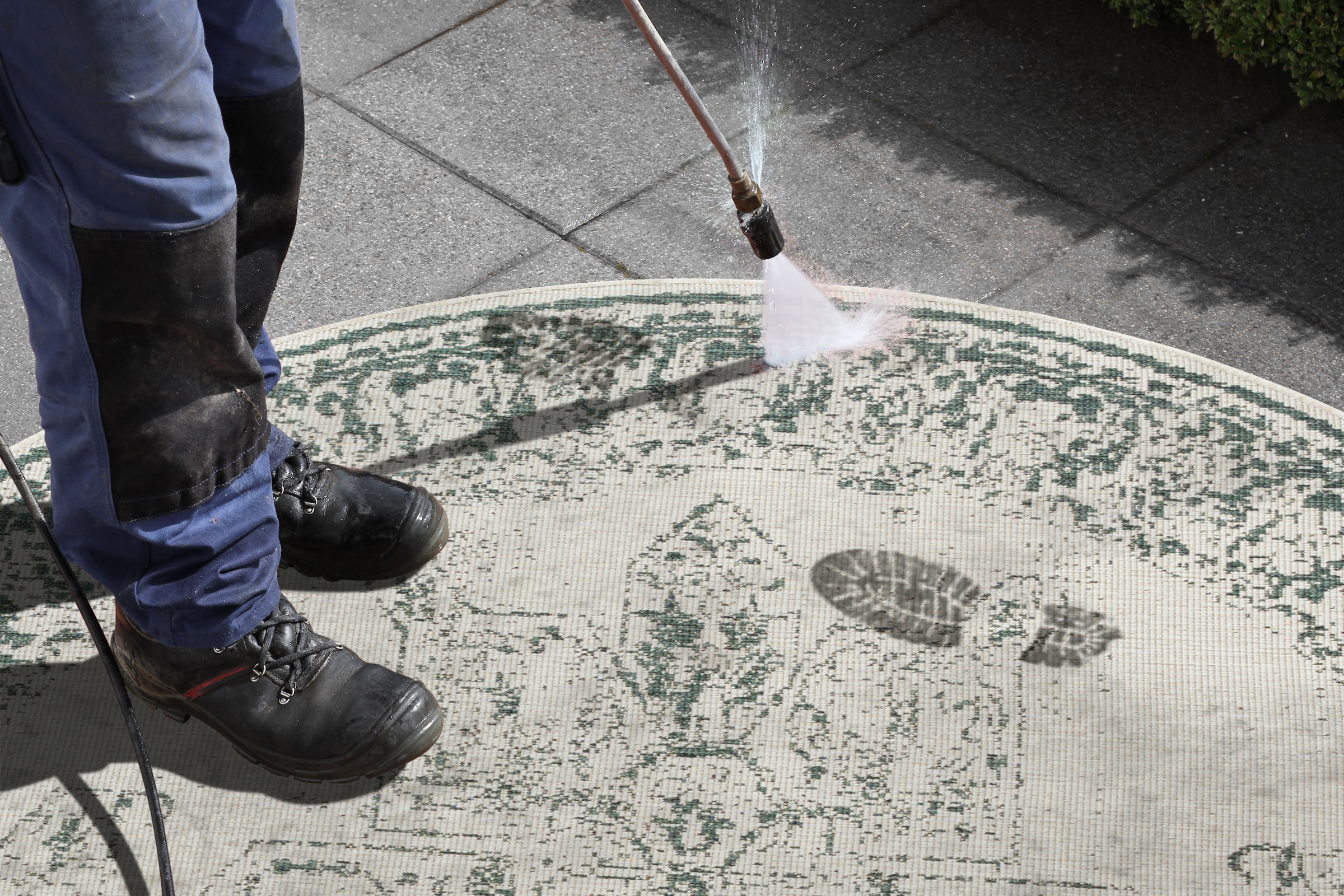 NORTHRUGS Teppich »Borbon Wendeteppich«, rund, 5 mm Höhe, In-& Outdoor, Wetterfest, Balkon, Garten, Wohnzimmer, Wasserfest
