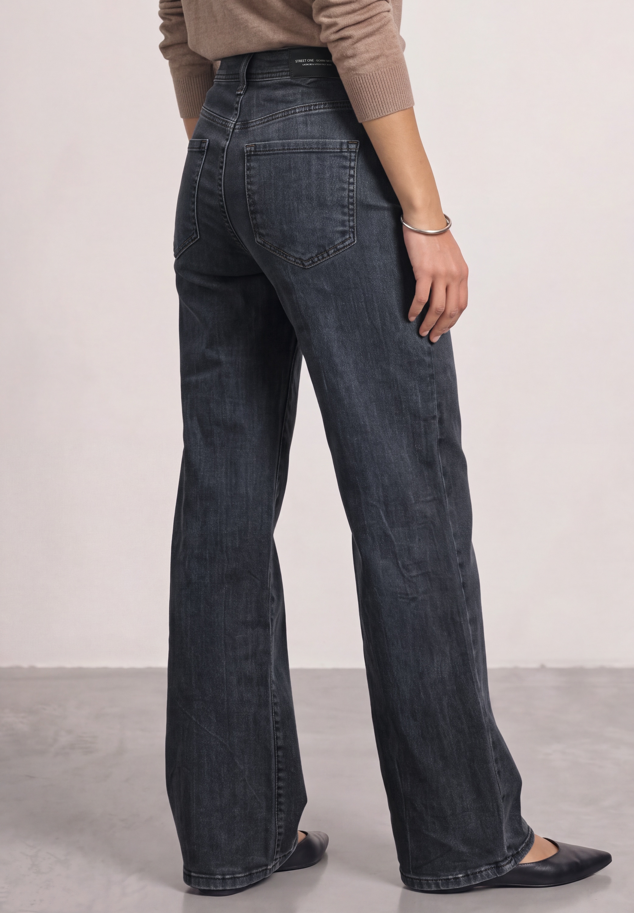 Image of STREET ONE Weite Jeans "Style Emee"