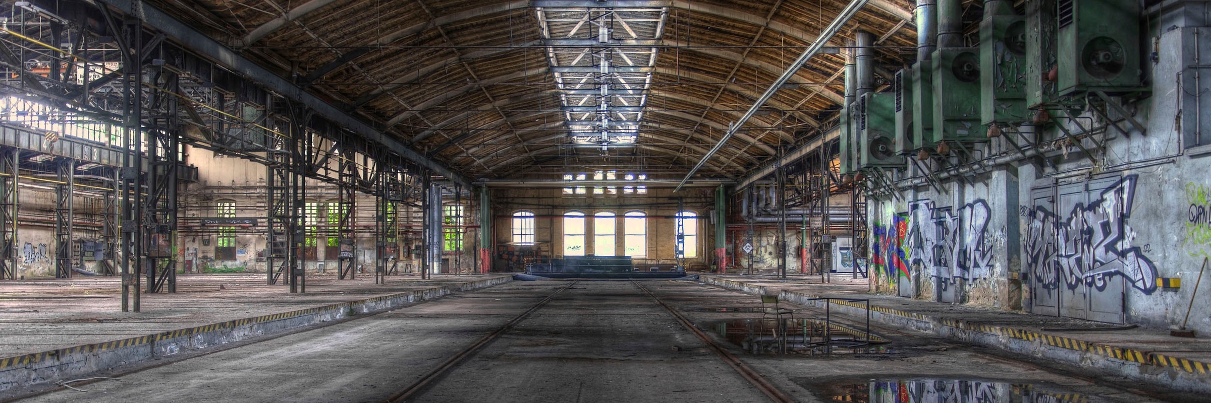 Image of Spiegelprofi GmbH Leinwandbild »Industry hall«, (1 St.), hochwertiger Kunstdruck, bedruckte Seitenränder bei Ackermann Versand Schweiz