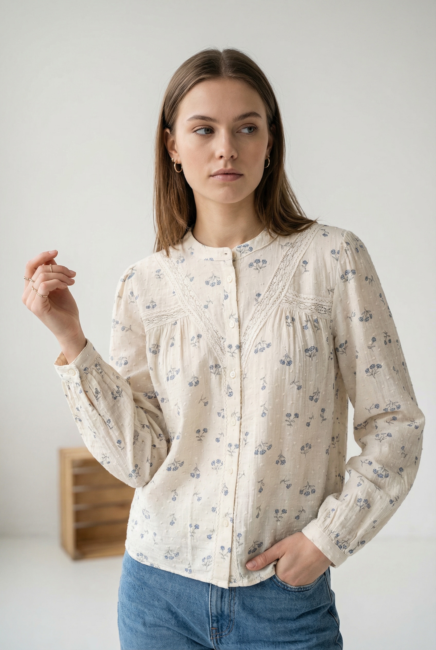 Image of ONLY Druckbluse "ONLLARI L/S FLOWER SHIRT NOOS WVN"