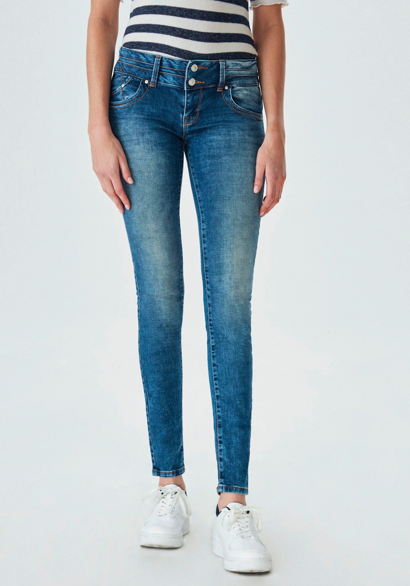 LTB Skinny-fit-Jeans »Julita X«, mit extra-engem Bein, niedriger Leibhöhe und Stretch-Anteil-LTB 1