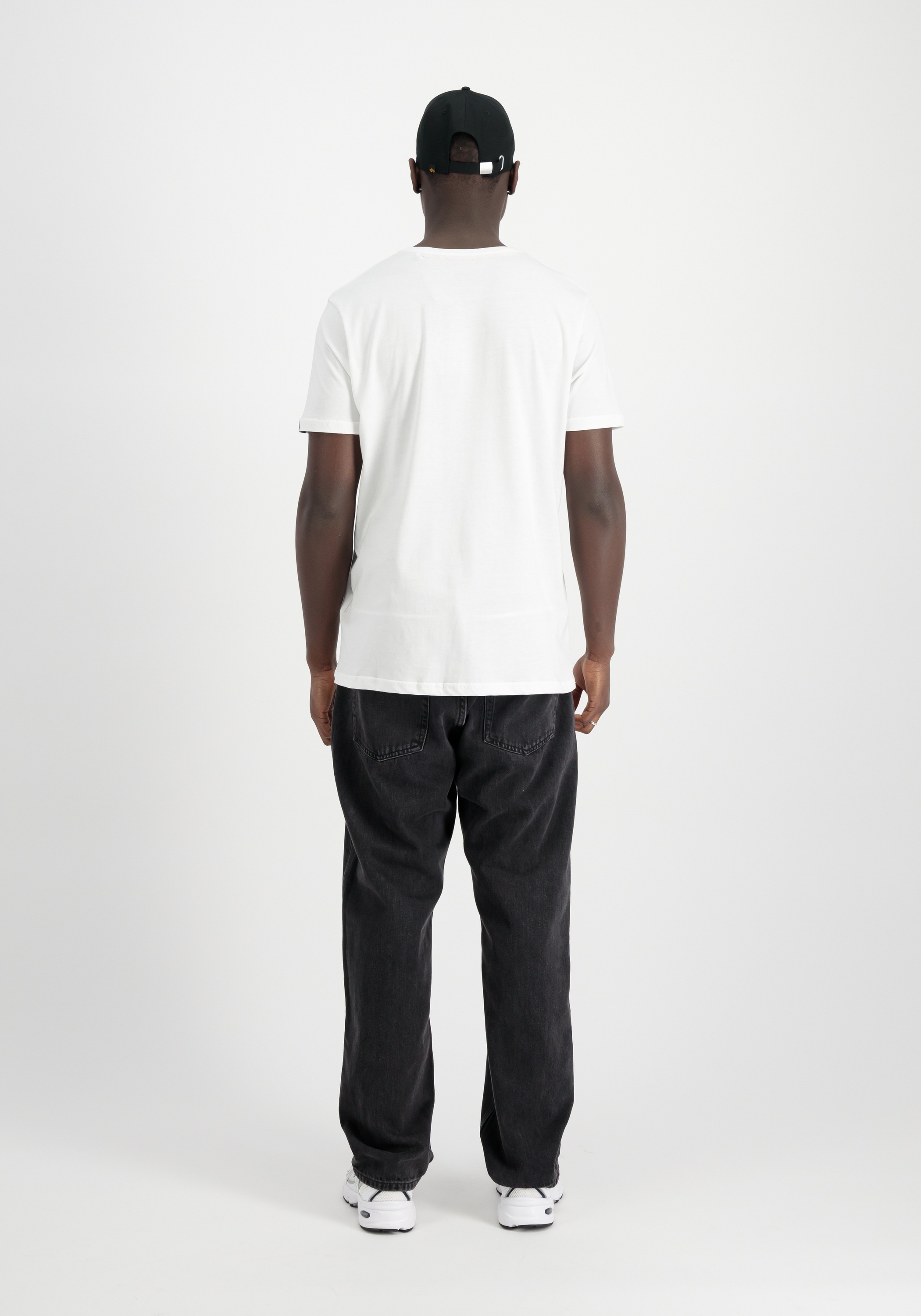 Alpha Industries T-Shirt »Alpha Industries Men - T-Shirts Basic V-Neck T Small Logo«