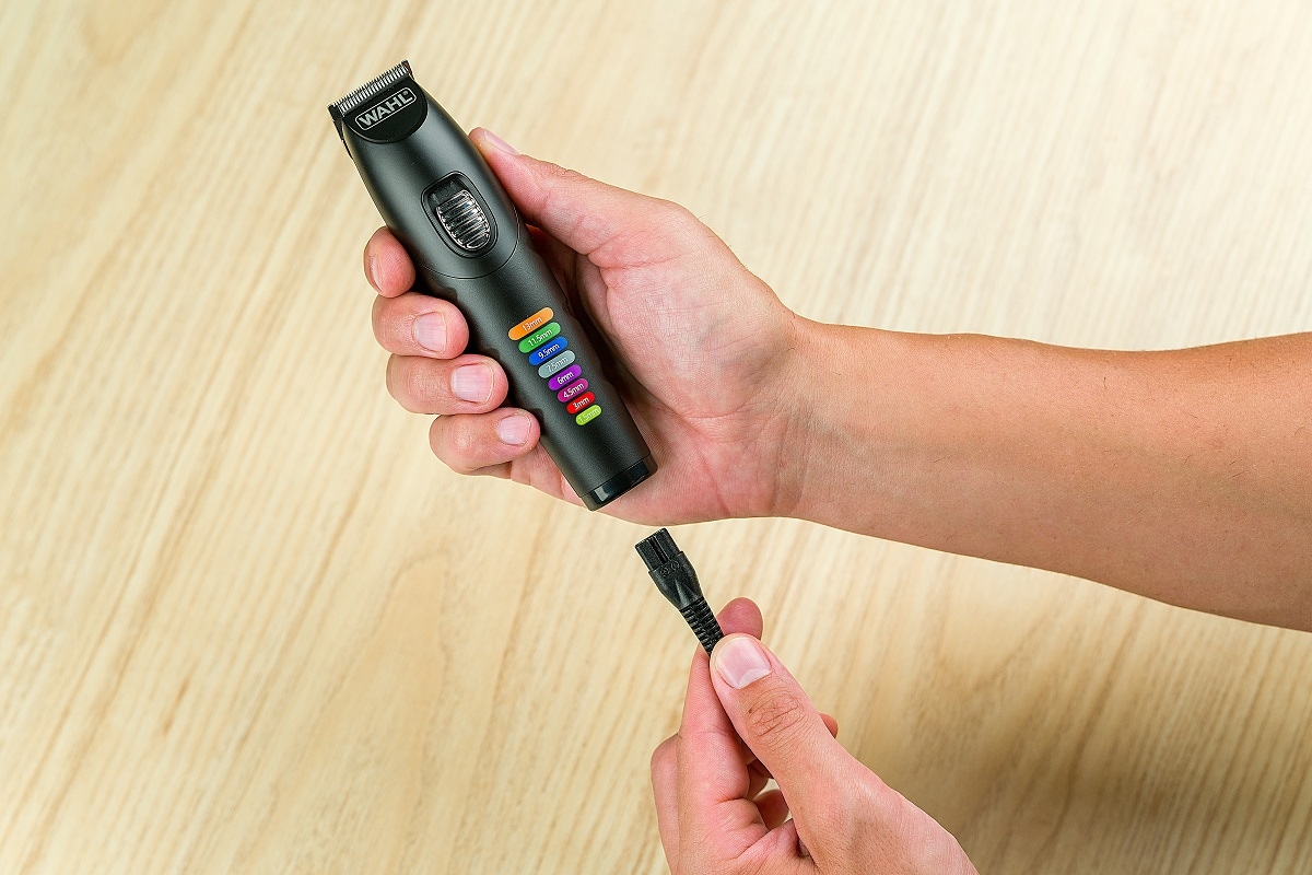 Wahl Trimmer multifonctionnel »Color Trim Advanced« 13 Aufsätze Farbcodierte Aufsteckkämme, Lithium-Ionen-Technologie, USB Aufladung