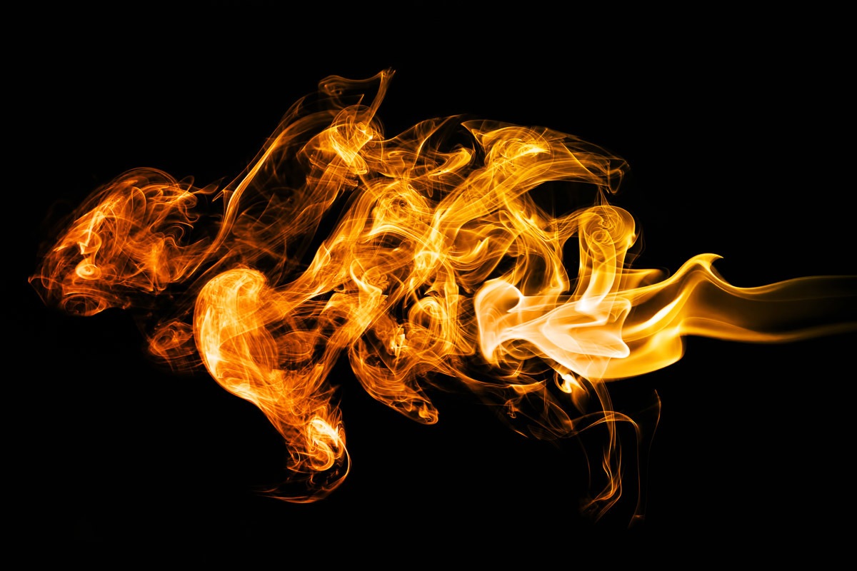 Image of Papermoon Fototapete "Feuerflammen"