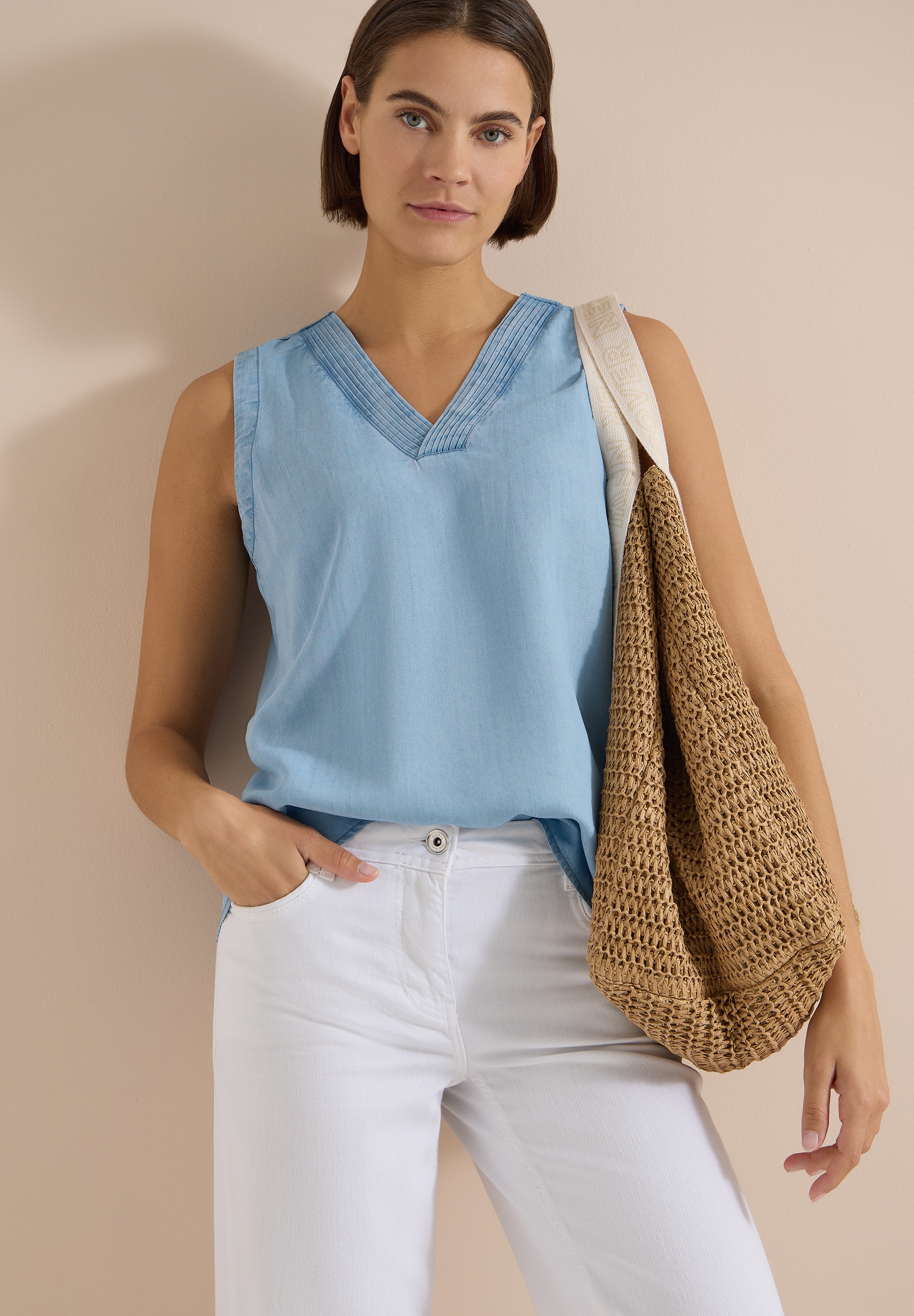 Cecil Top chemisier Blusentop - Sommershirt im Denim-Look mit V-Neck