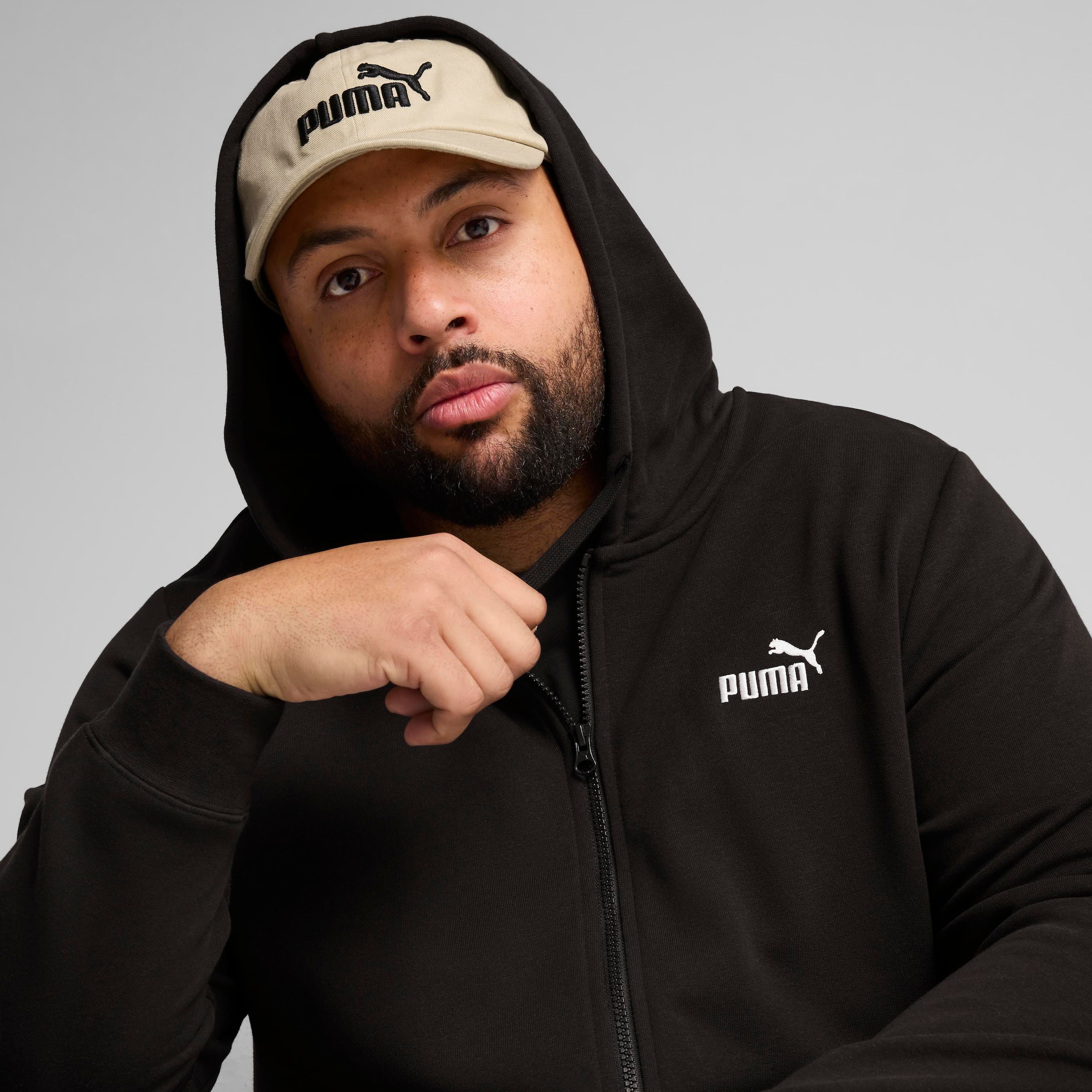 PUMA Kapuzensweatjacke »ESS NO 1 LOGO FULL-ZIP HOODIE TR« mit verstellbarer Kapuze, mit Kängurutasche