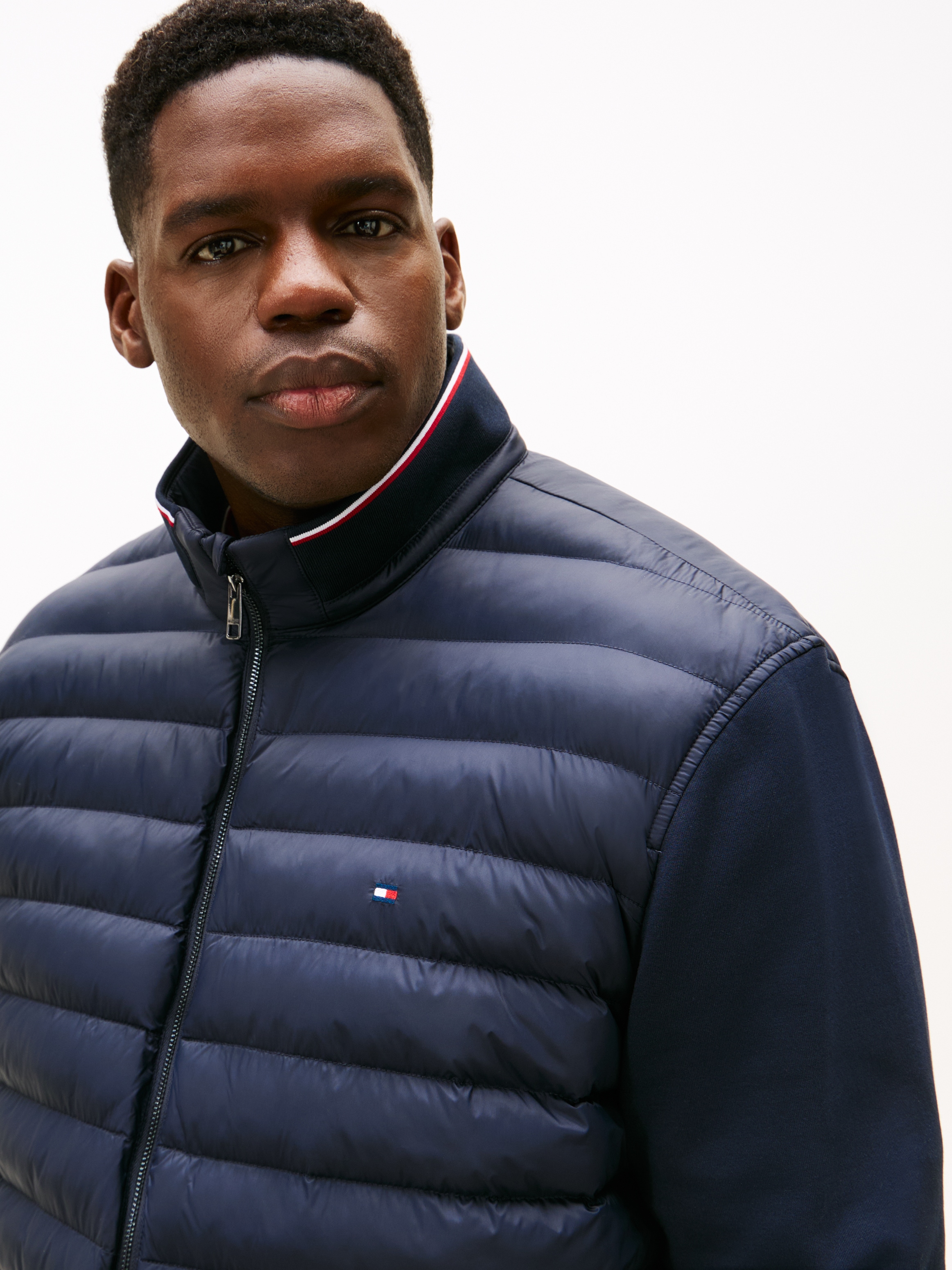 Tommy Hilfiger Big & Tall Veste sweat »BT-MIX MEDIA STAND CLLR-B« mit gesteppten Vorderteil, normale Passform, Stehkragen