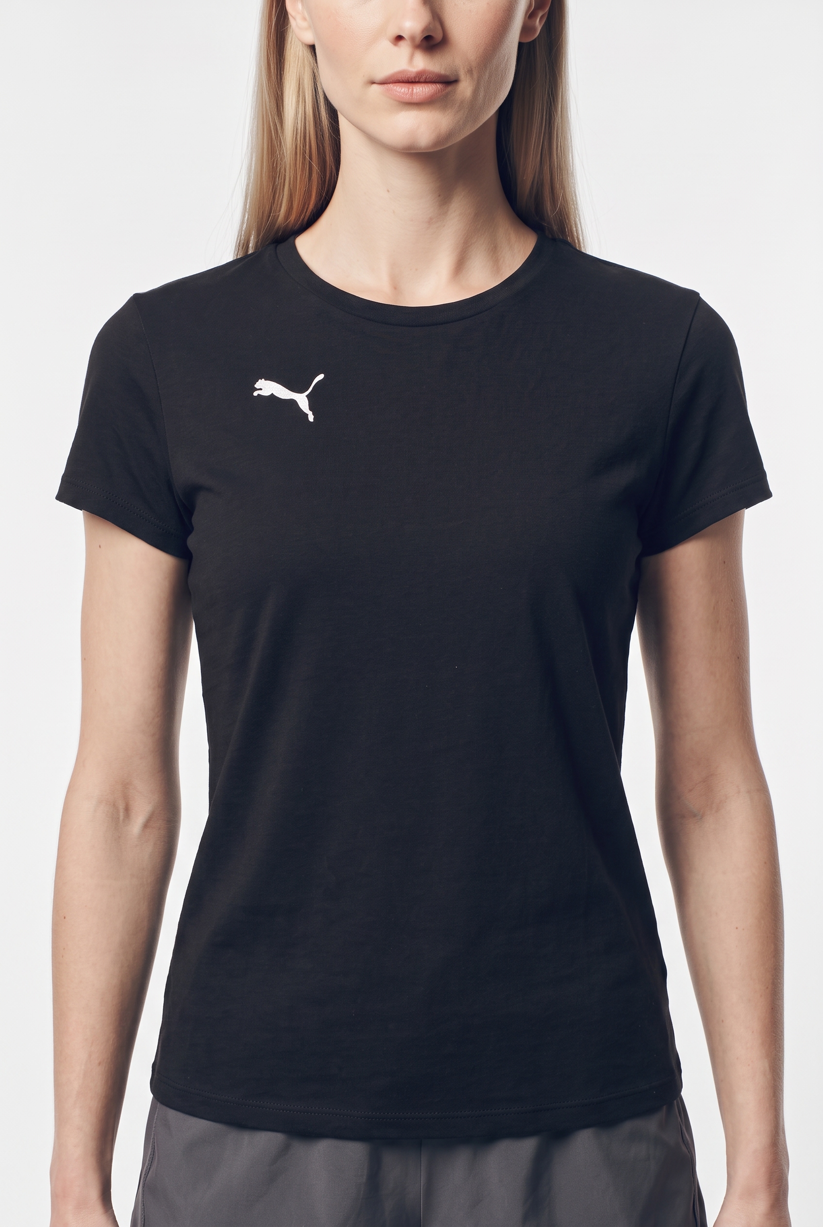 Image of PUMA Trainingsshirt "TEAMGOAL CASUALS TEE WMN" T-Shirt, mit Rundhalsausschnitt, mit Kurzarm, für Sportmode