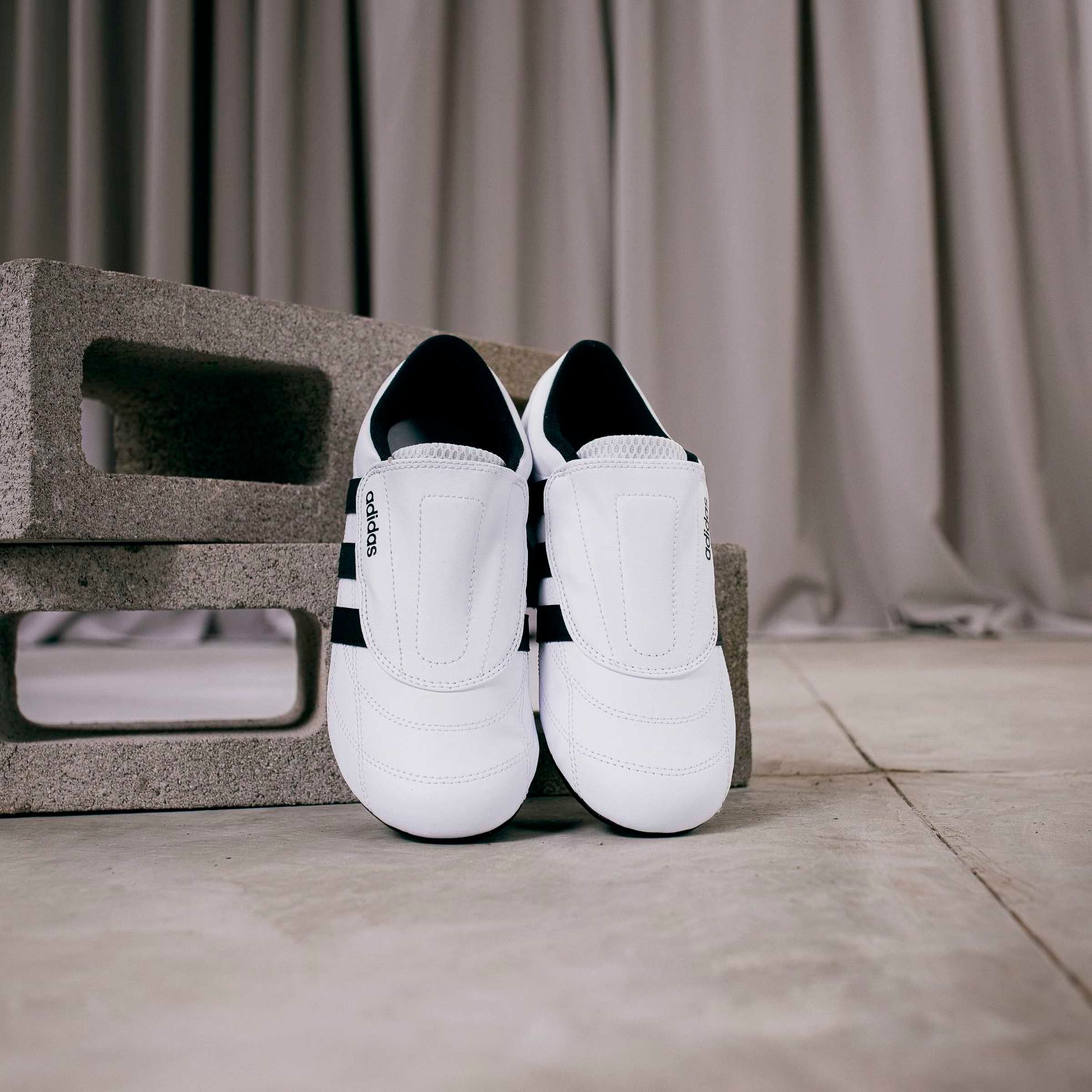 adidas Sportswear Sneaker »TEKWEN«