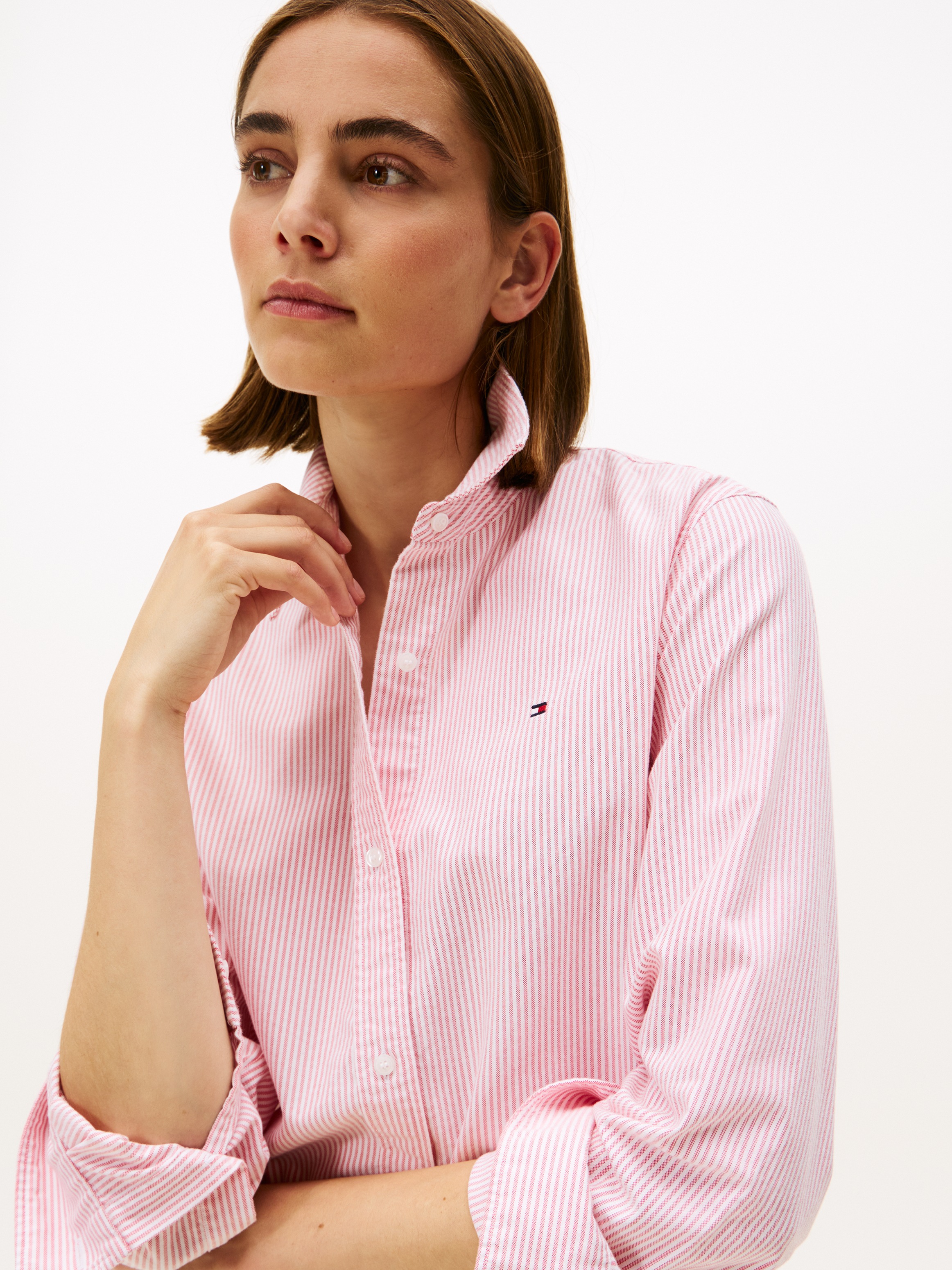 Tommy Hilfiger Hemdbluse »OXFORD RELAXED FIT SHIRT mit Hemdblusenkragen und Stickerei«, mit Streifen