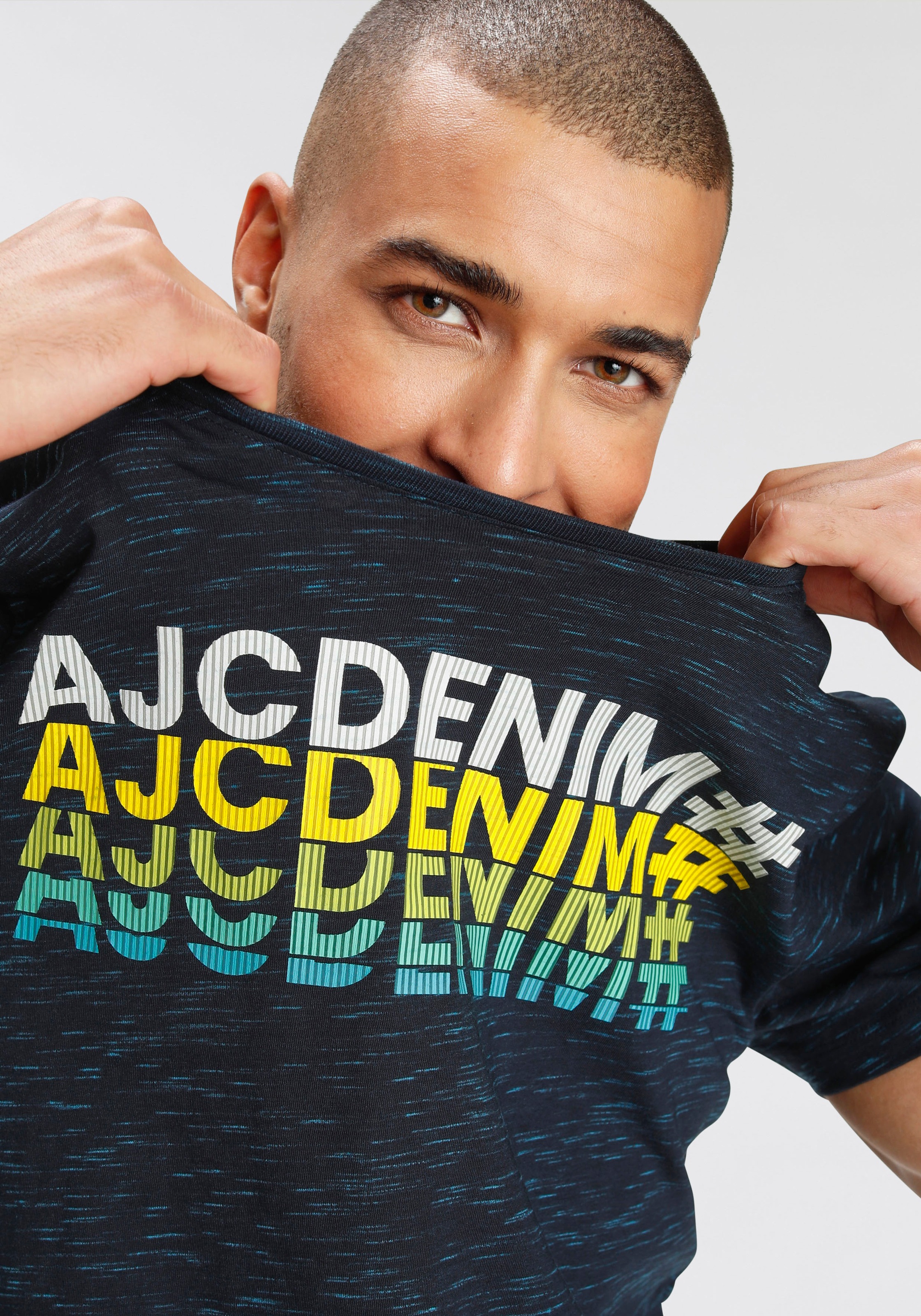 AJC T-Shirt, mit modischem Logoprint versandkostenfrei auf