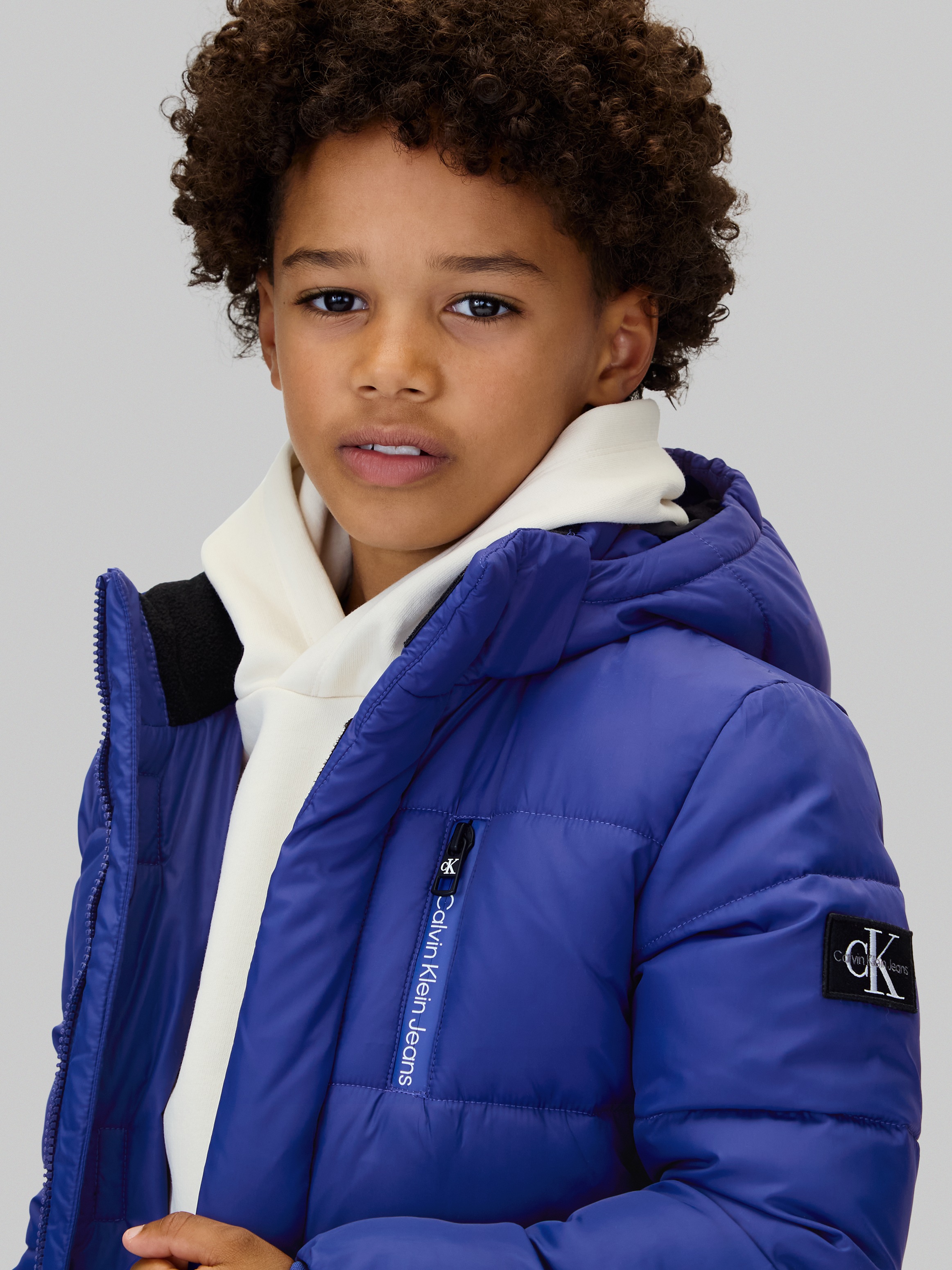 Calvin Klein Jeans Winterjacke »ESSENTIAL PUFFER JACKET«, mit Kapuze, für Kinder bis 16 Jahre und mit Logopatch