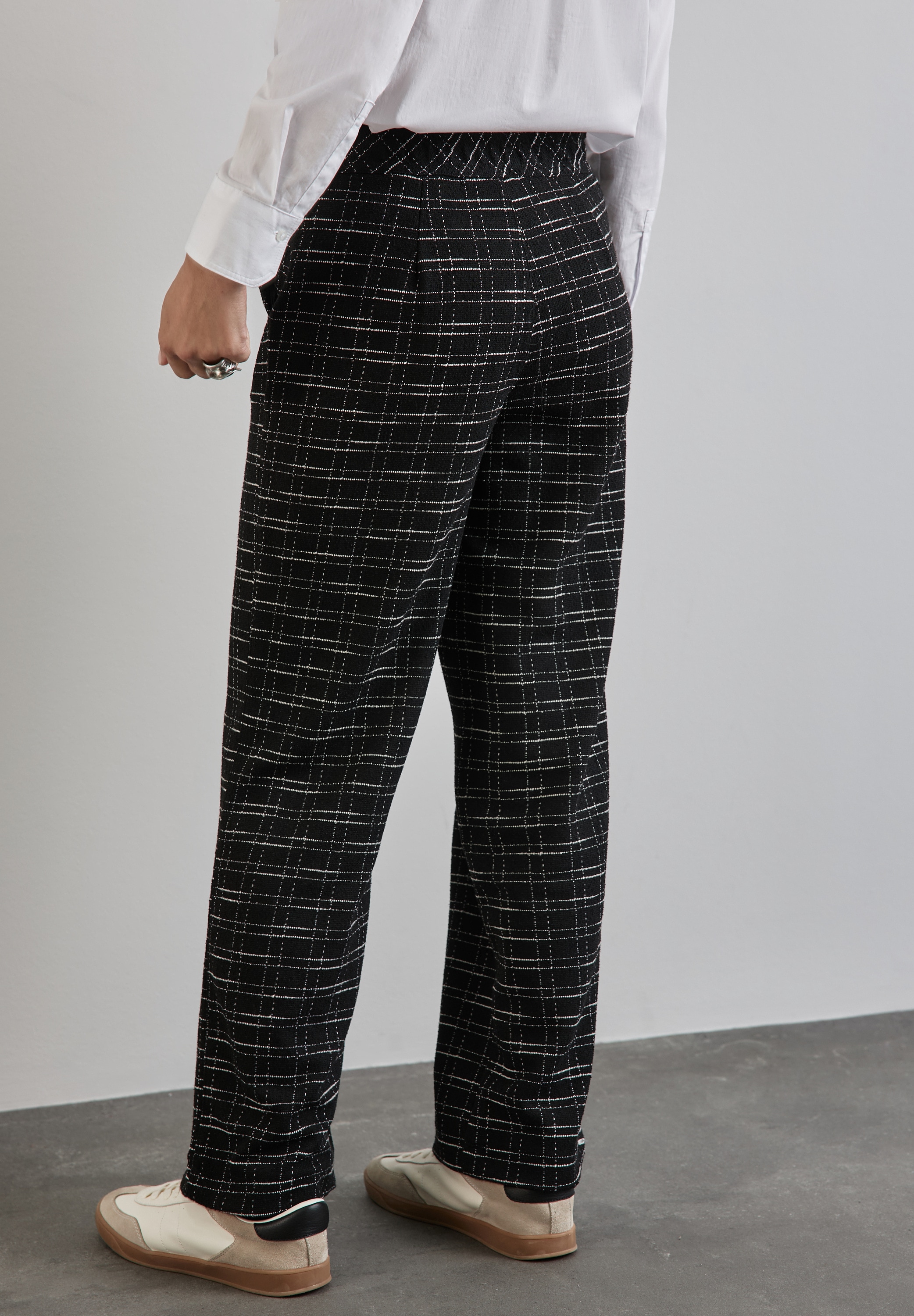 STREET ONE Stoffhose »QR Straight Leg Bouclé«  Sommerhose mit Karomuster, Bouclé