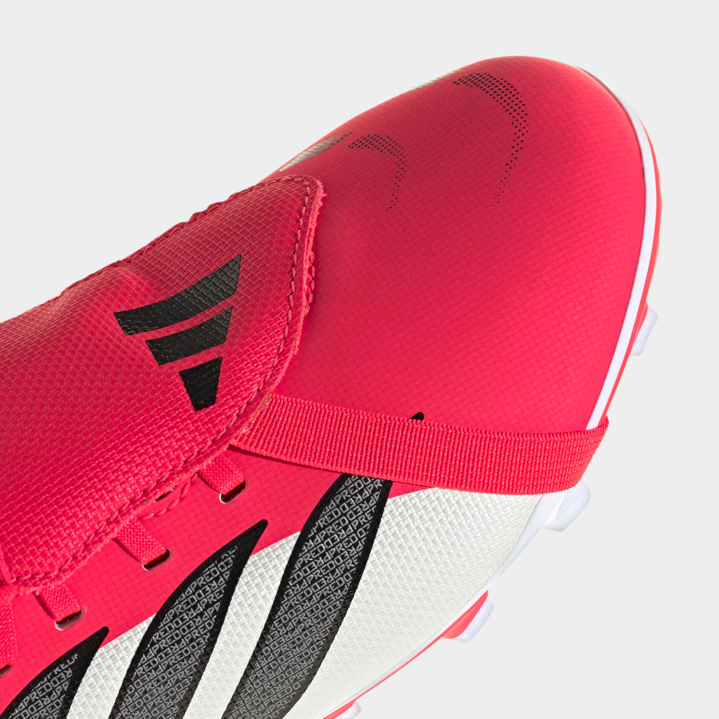 adidas Performance Chaussure de football »PREDATOR CLUB FOLD-OVER TONGUE FIRM GROUND/MULTI GROUND KIDS«  für viele verschiedene Böden geeignet, für Kinder & Jugendliche