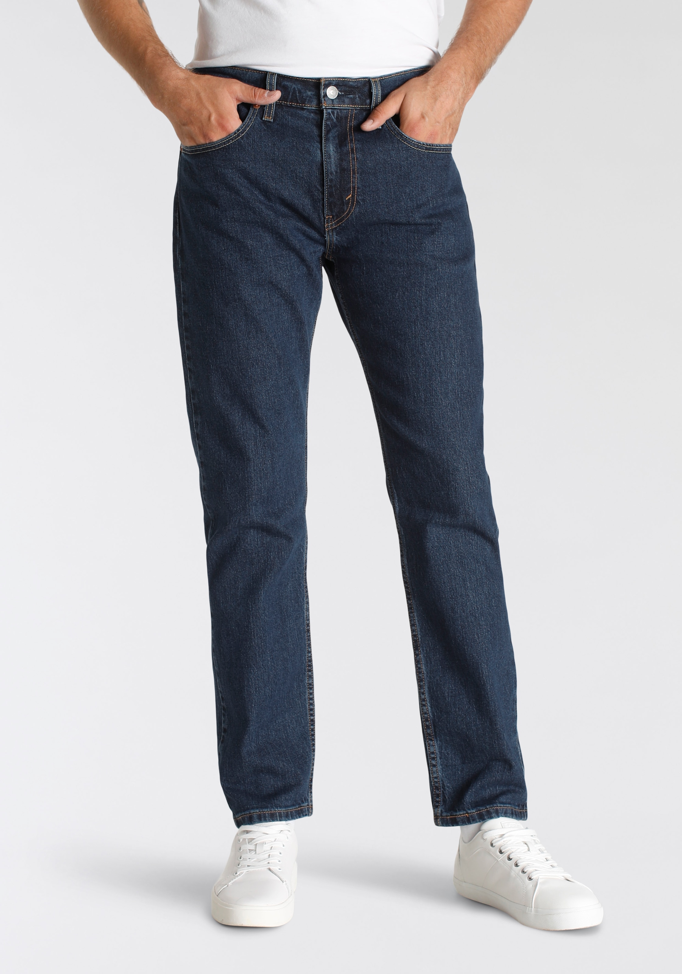 Levi's® Tapered-fit-Jeans »502 TAPER«, in elegantem, modernem Stil