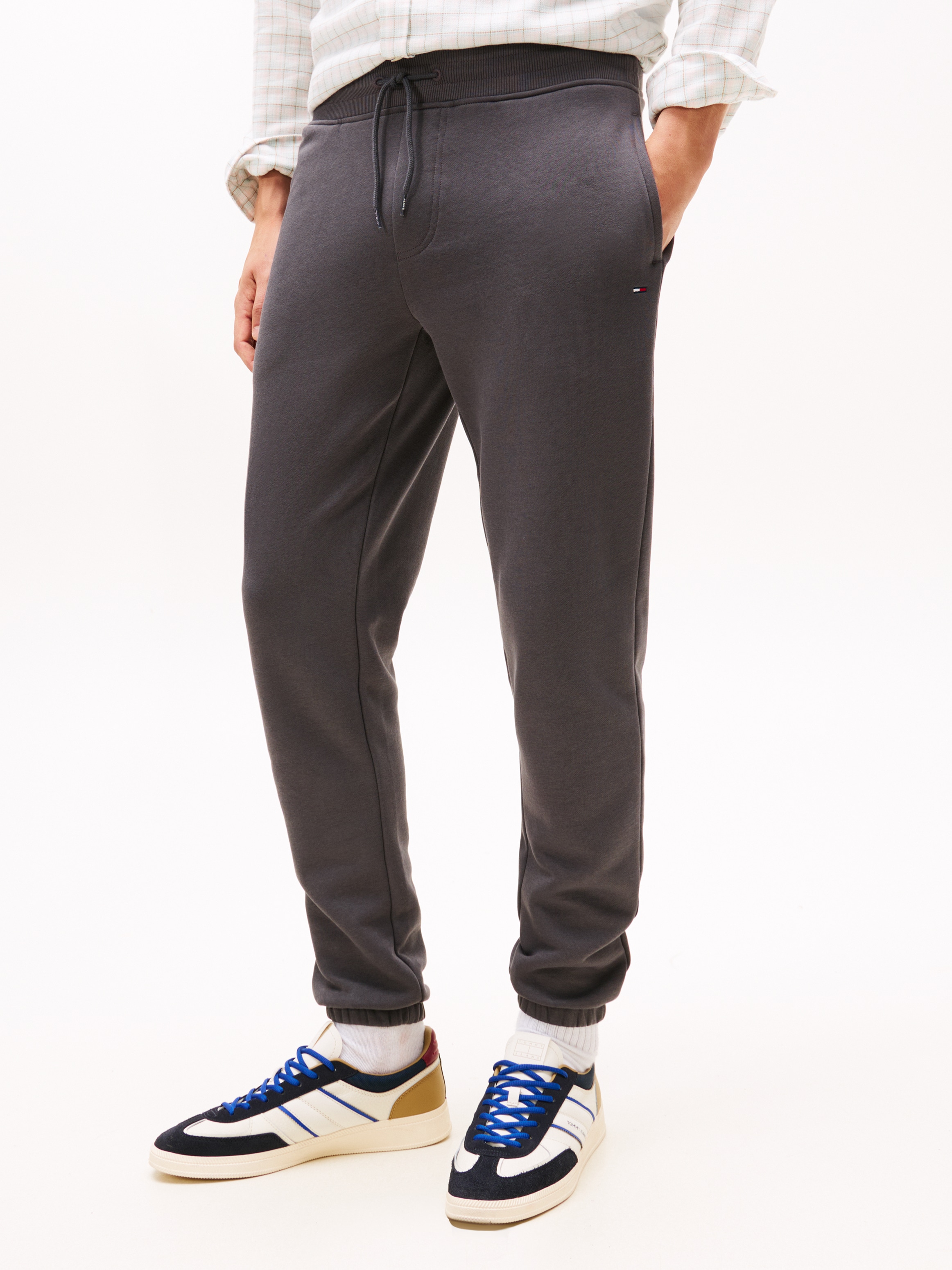 Image of Tommy Jeans Sweathose "TJM SLIM S FLAG SWEATPANT" Mit Kordelzug