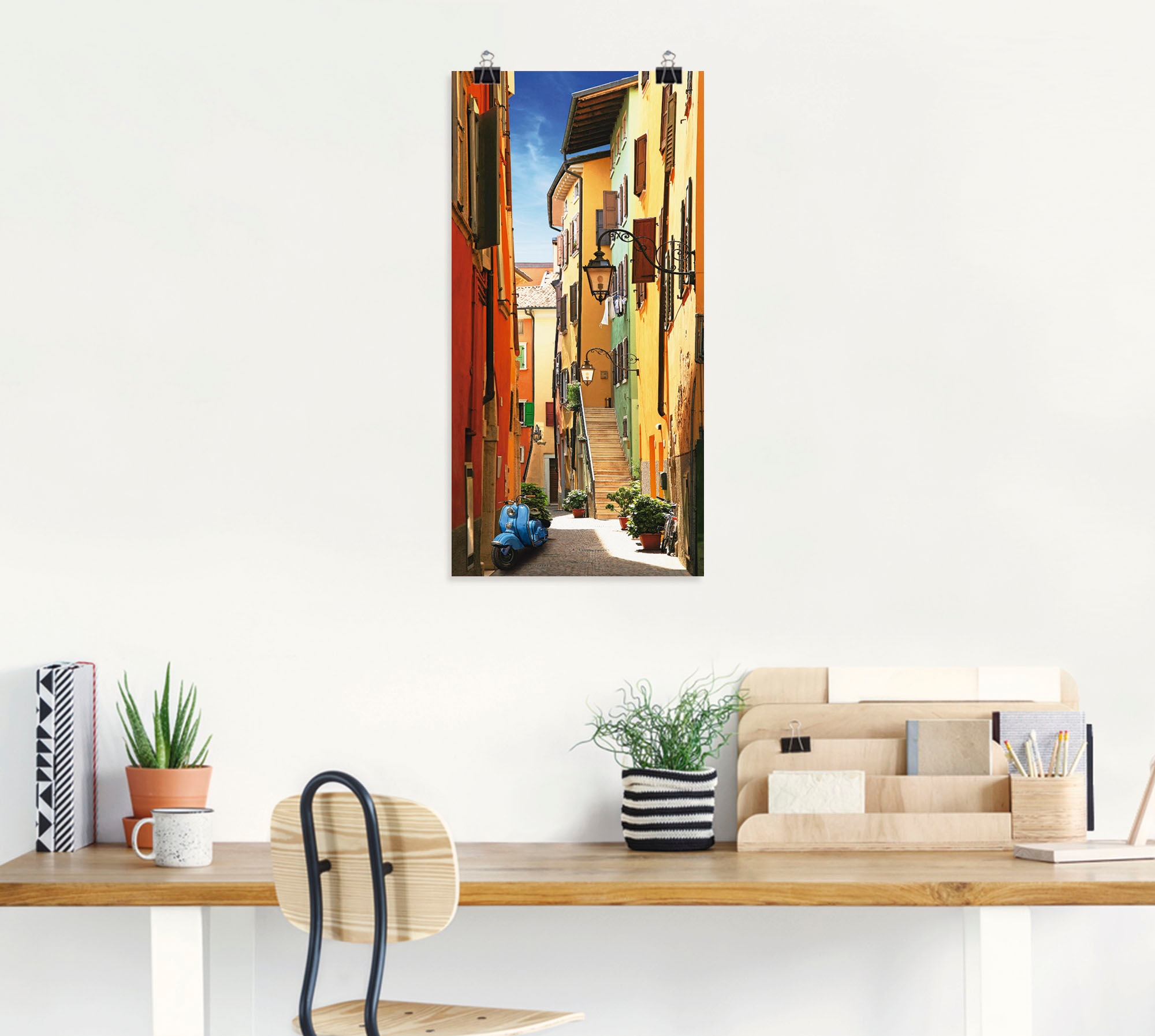 Artland Wandbild »Altstadtgasse Riva del Garda«, Architektonische Elemente,  (1 St.), als Leinwandbild, Wandaufkleber oder Poster in versch. Grössen  kaufen