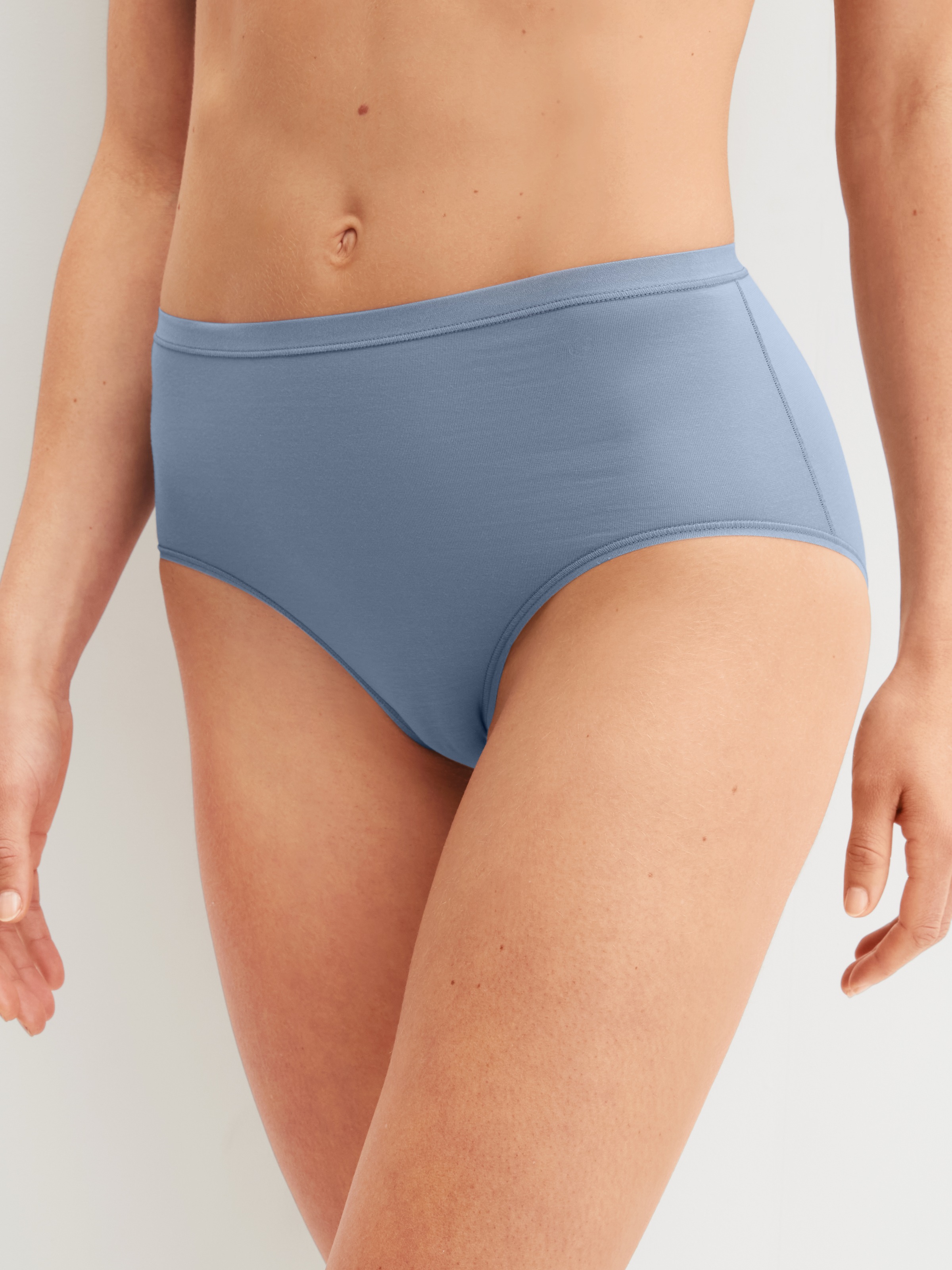 Image of CALIDA Slip "Natural Comfort" elastische, Single Jersey Qualität, Cotton-Mix, weich, pillingarm