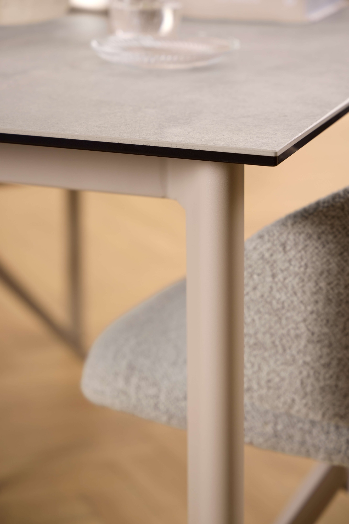 ACTONA GROUP Table de salle à manger »Palermo« table à manger, plateau gris Anista rugueux céramique, 160x90x75cm