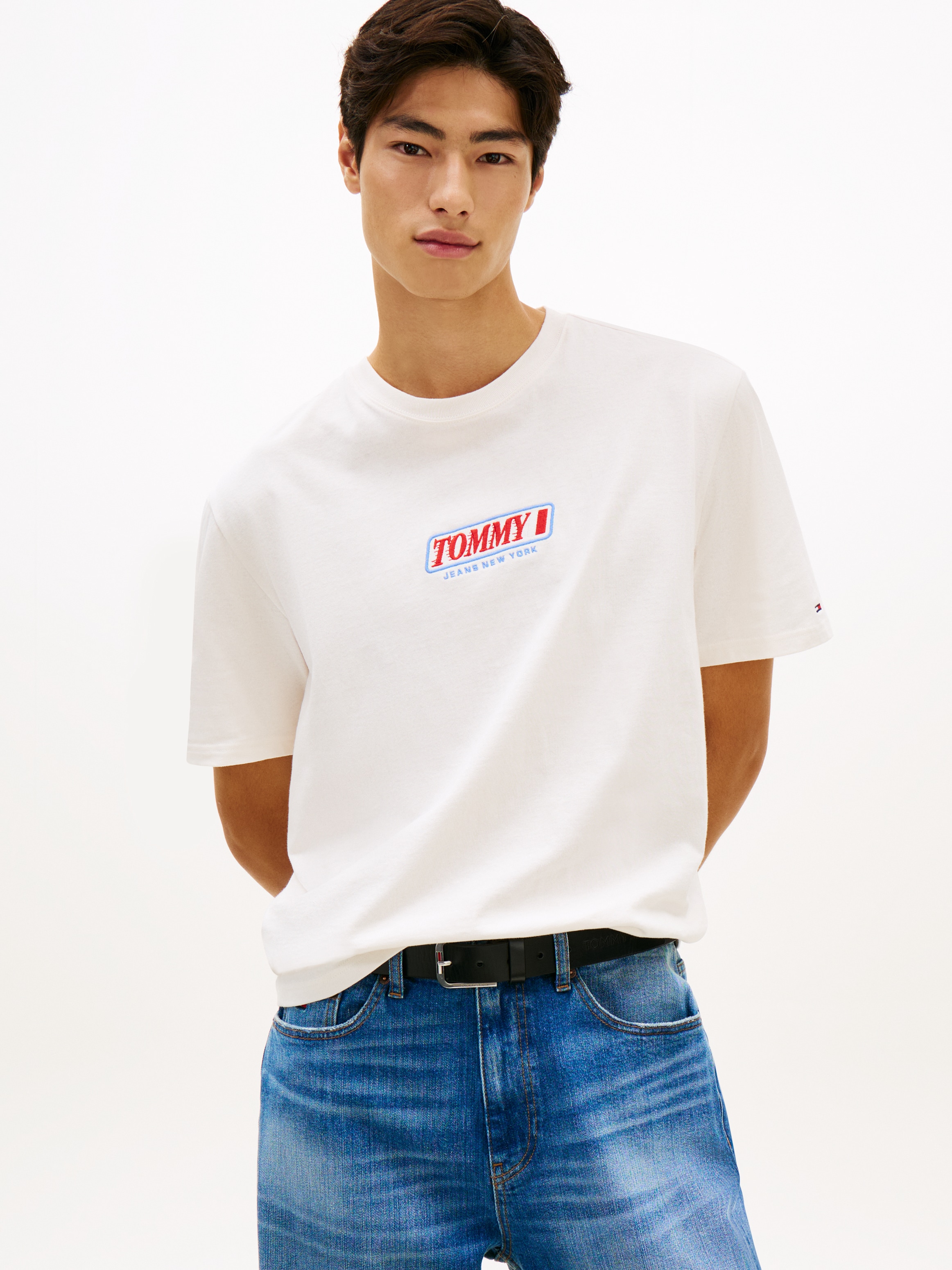 Image of Tommy Jeans T-Shirt "90S VINTAGE LA" Regular fit mit Markenprint