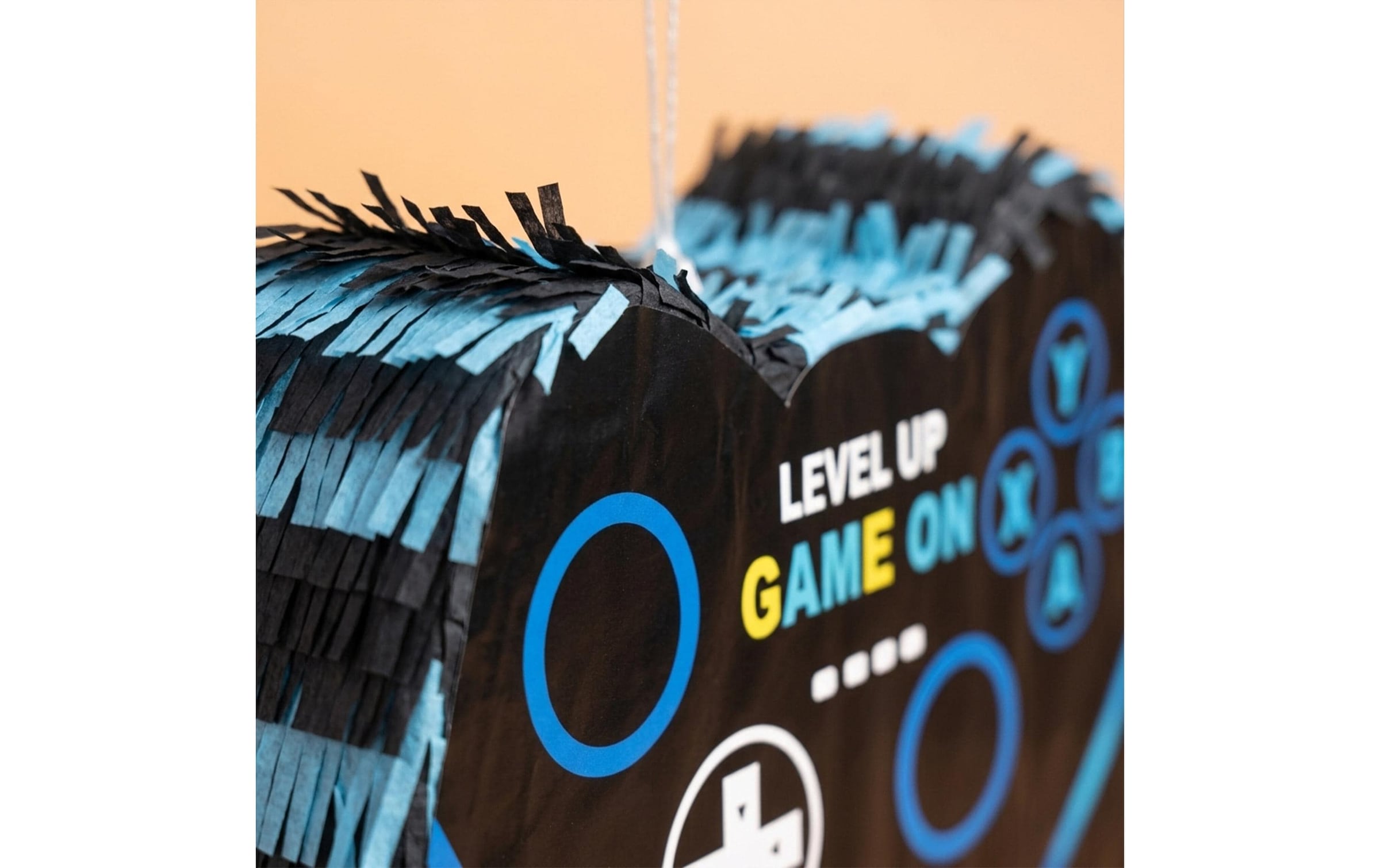 relaxdays Figurine de décoration »Gamer Gaming« Ensemble pinata avec bâton et bandeau