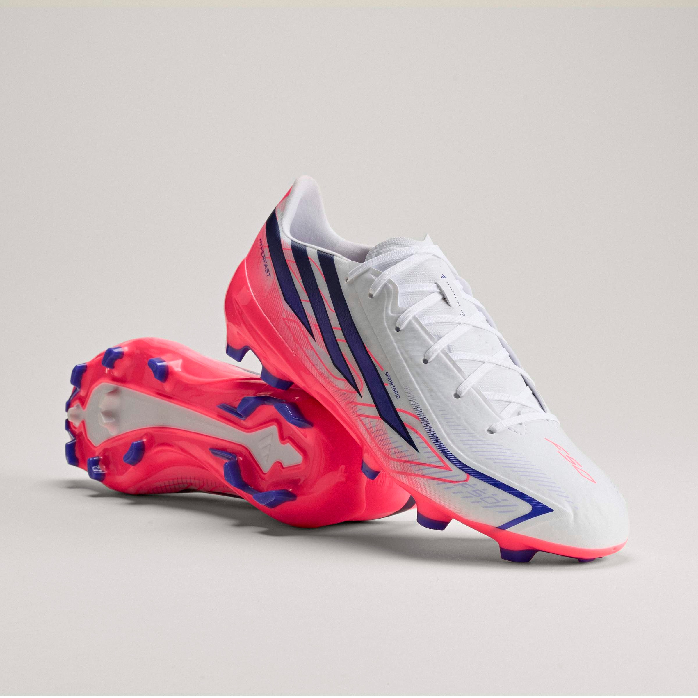 adidas Performance Fussballschuh »F50 HYPERFAST LEAGUE , FESTE BÖDEN«  für Rasen und feste Böden, gespielt bei der Weltmeisterschaft 2026