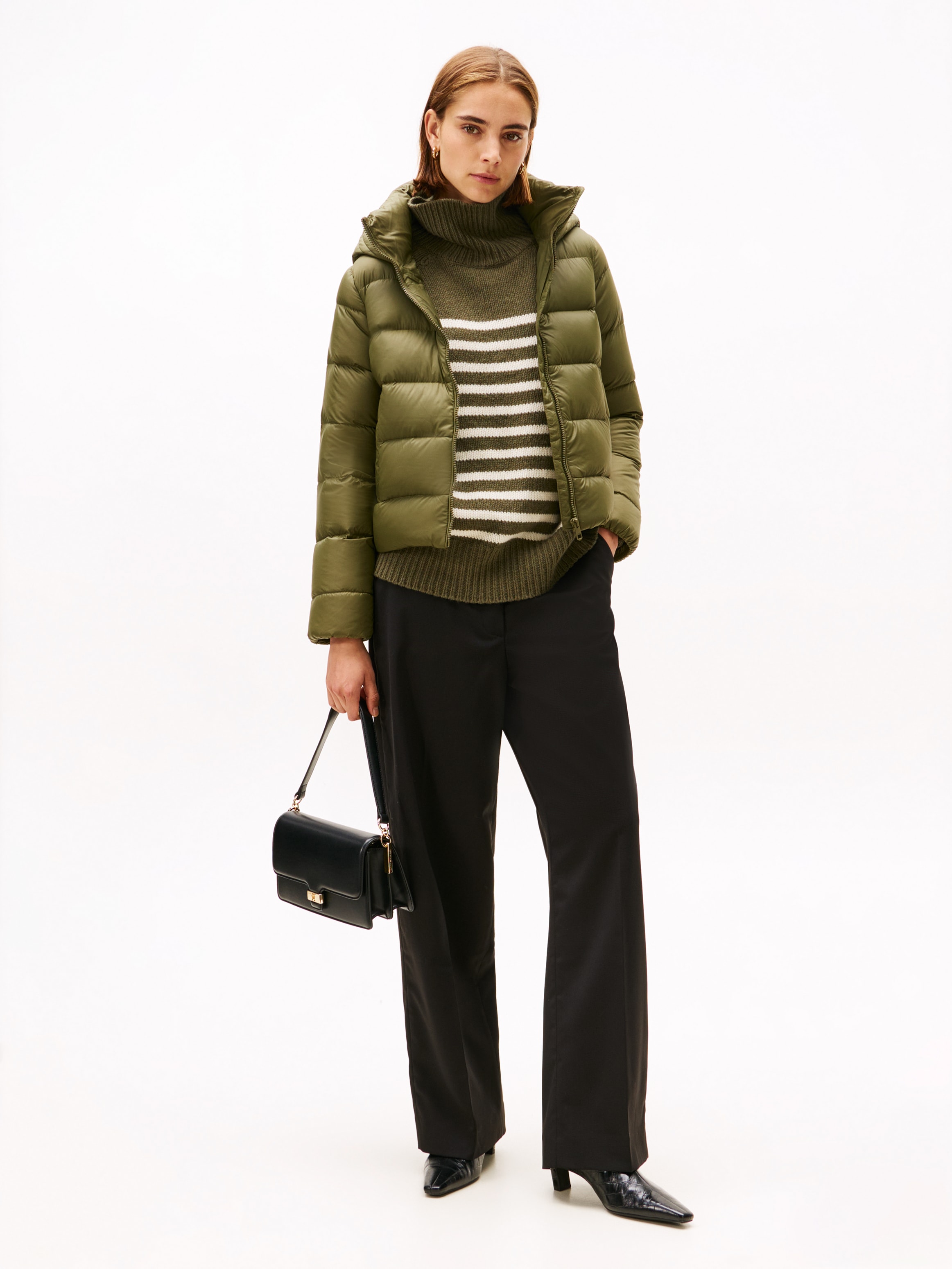 Tommy Hilfiger Steppjacke »LW DOWN CASUAL JACKET« mit Kapuze mit Logoprägung