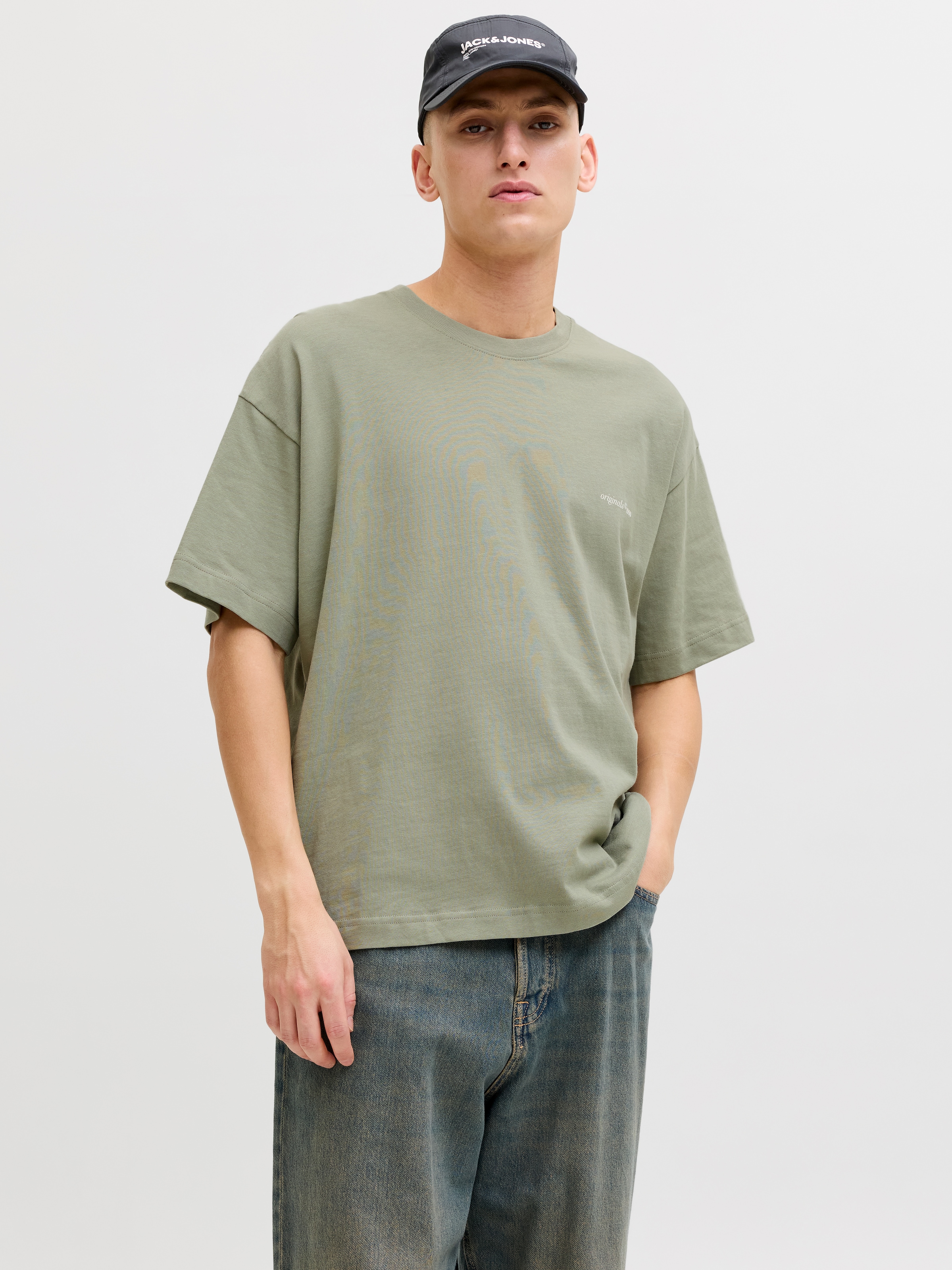 Image of Jack & Jones T-Shirt "JORMONTAUK BACK GRAPHIC TEE SSCN EA26 SN" Baumwolle, locker geschnitten