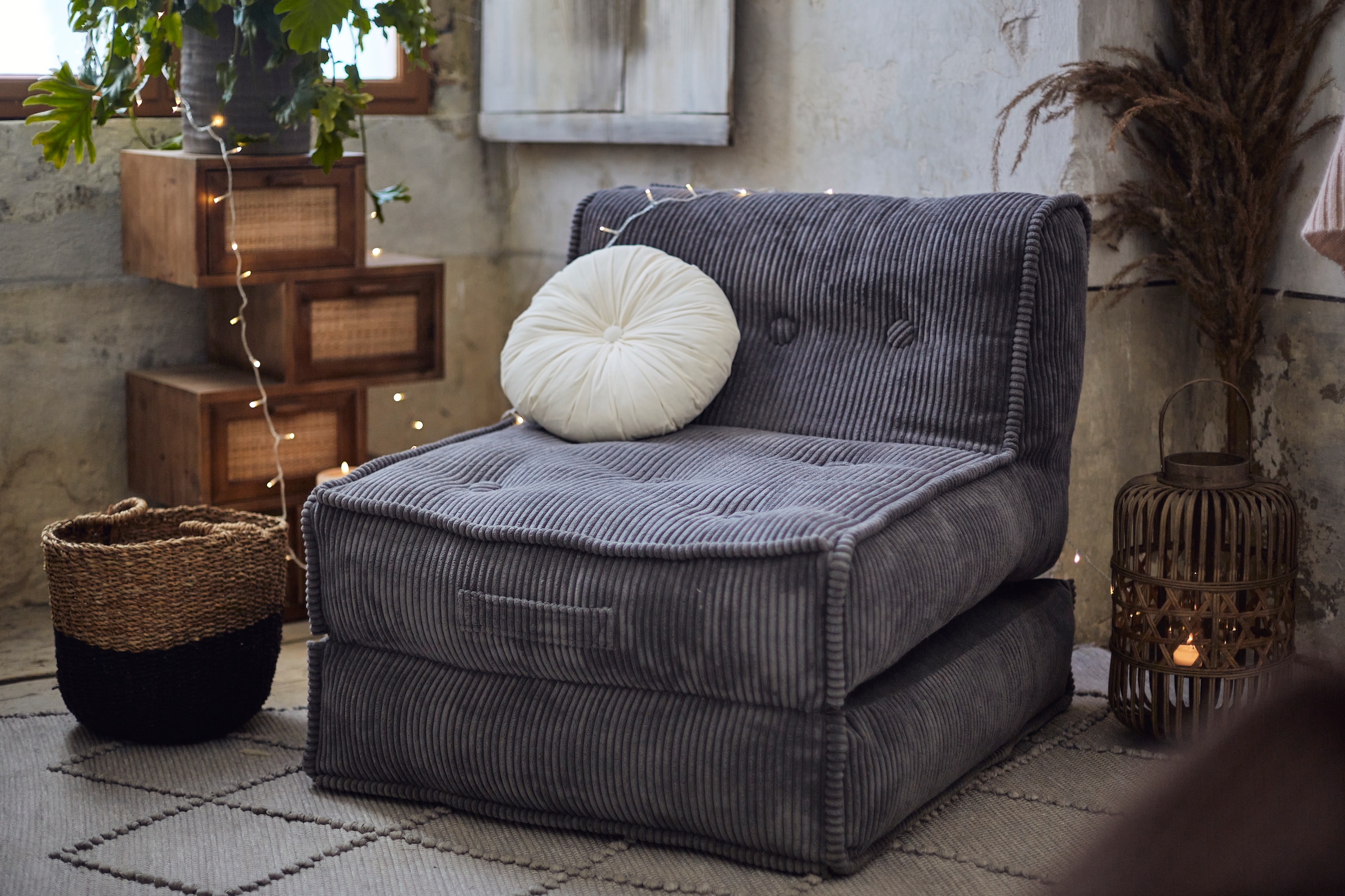 INOSIGN Sessel »Pia«, Loungesessel aus Cord, in 2 Grössen, Pouf-Funktion.