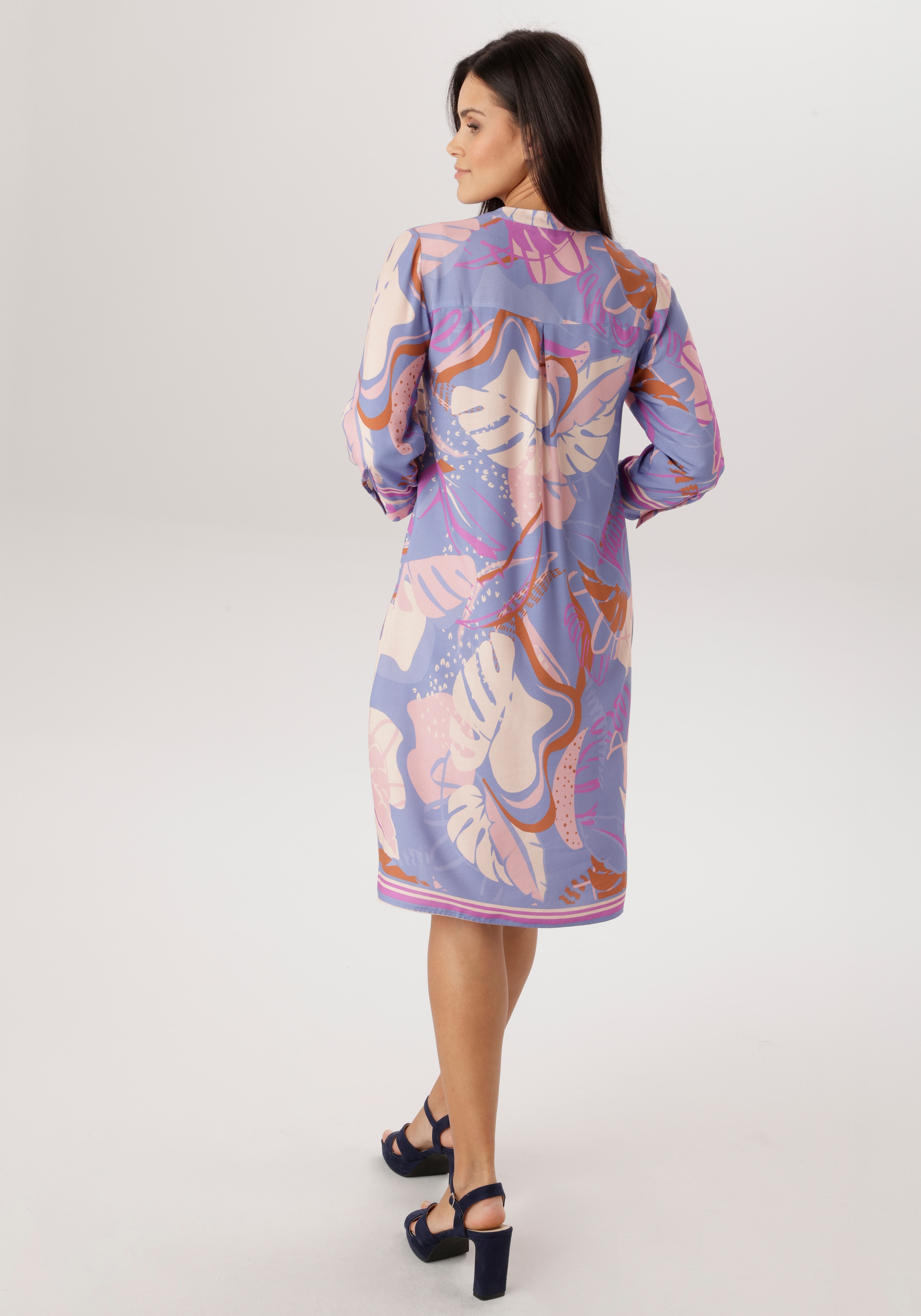 Aniston SELECTED Robe chemisier mit verspielter Blättermusterung - NEUE KOLLEKTION