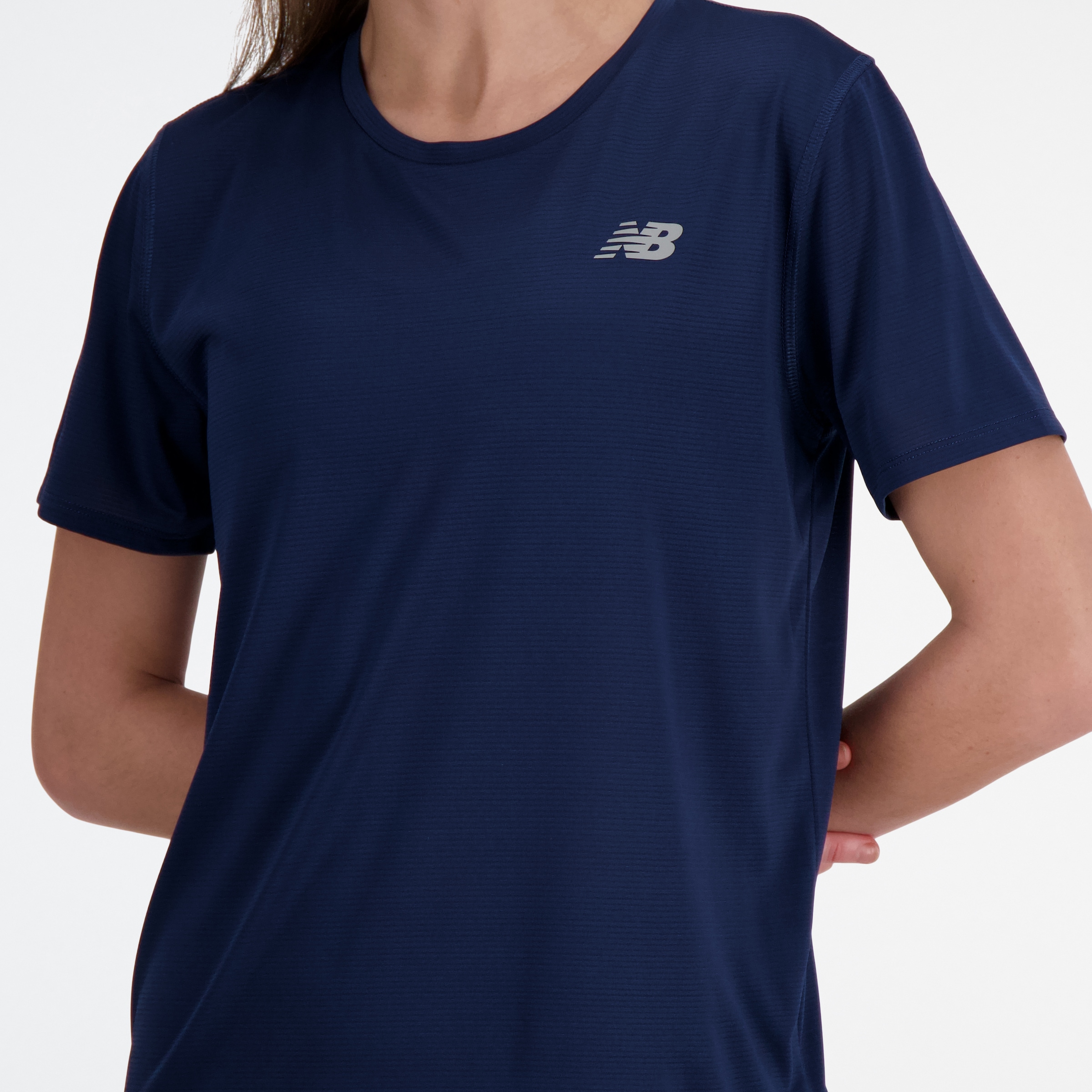 New Balance Laufshirt »Sport Essentials T-Shirt«, mit Markenlogo