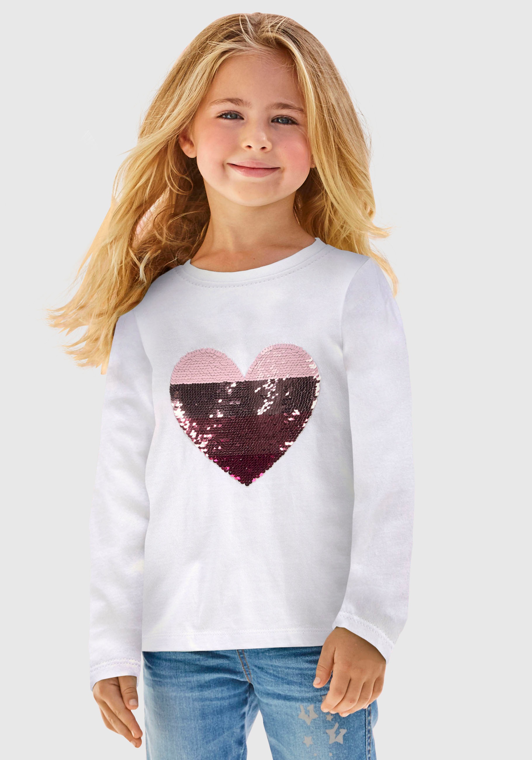 Image of KIDSWORLD Paillettenshirt »Herz«, mit Paillettenherz zum Wenden bei Ackermann Versand Schweiz