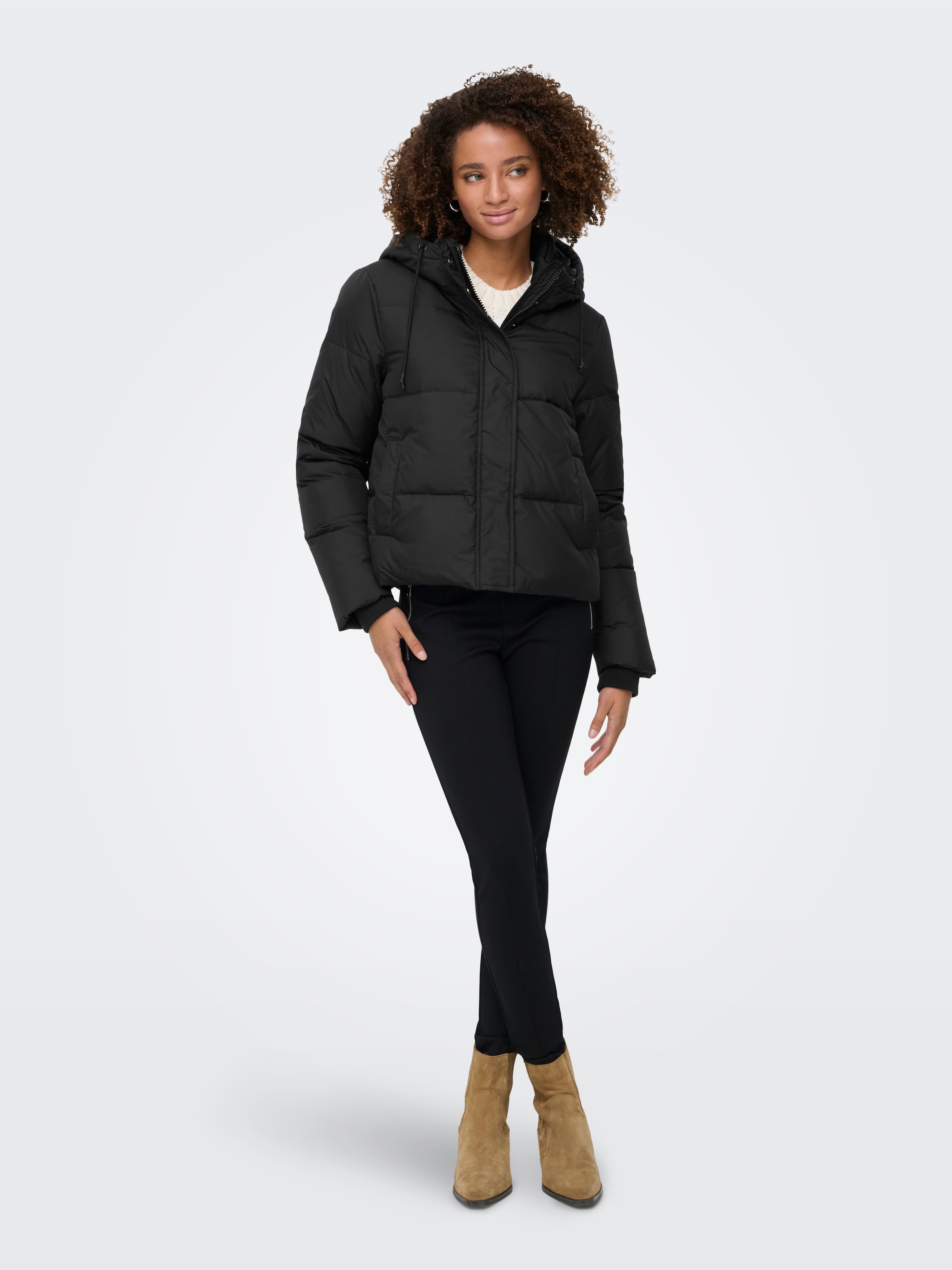 ONLY Steppjacke »ONLALICE SHORT DOWN JACKET NOOS OTW« mit Kapuze