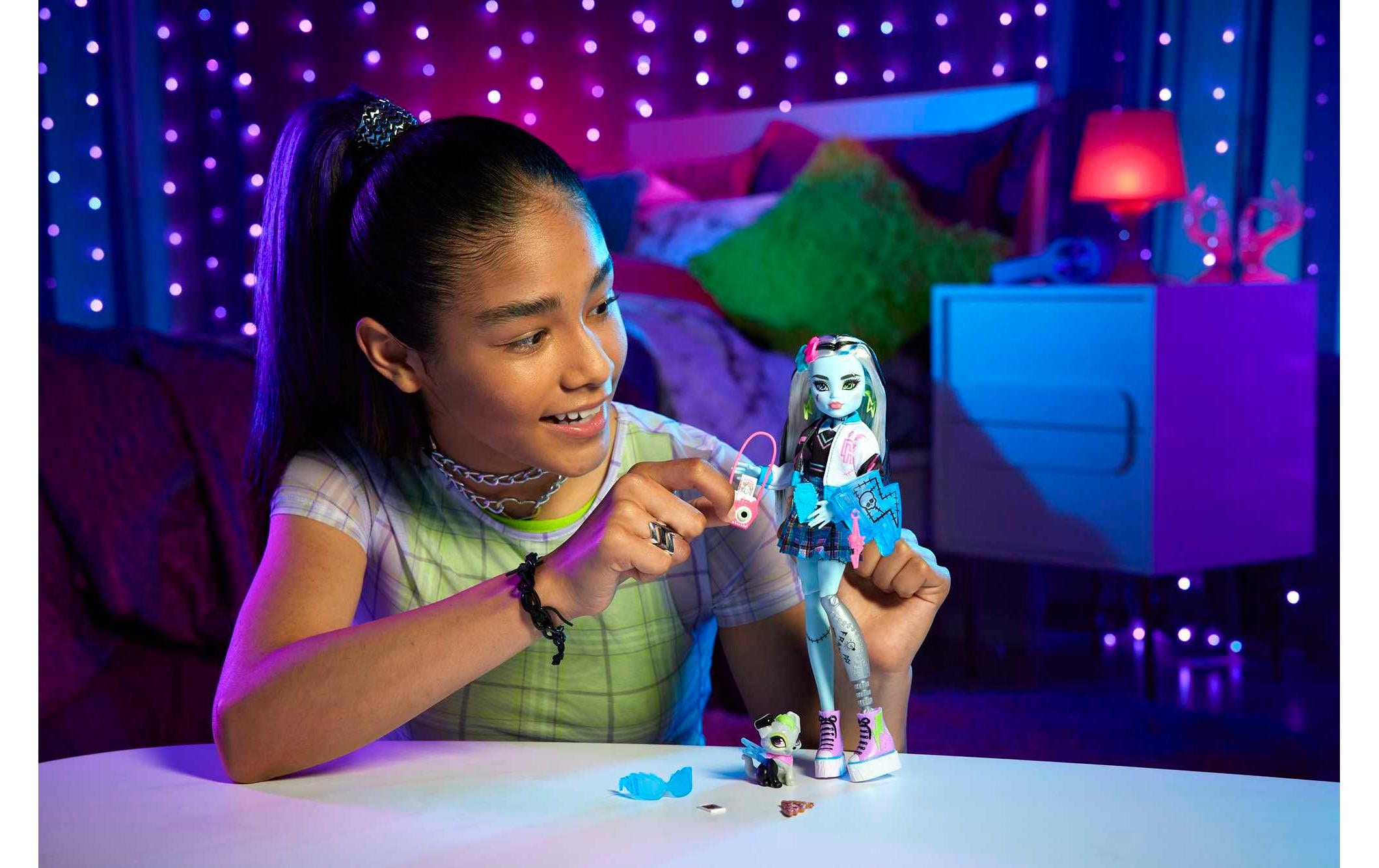 MonsterHigh™ Anziehpuppe »Monster High Frankie Puppe«