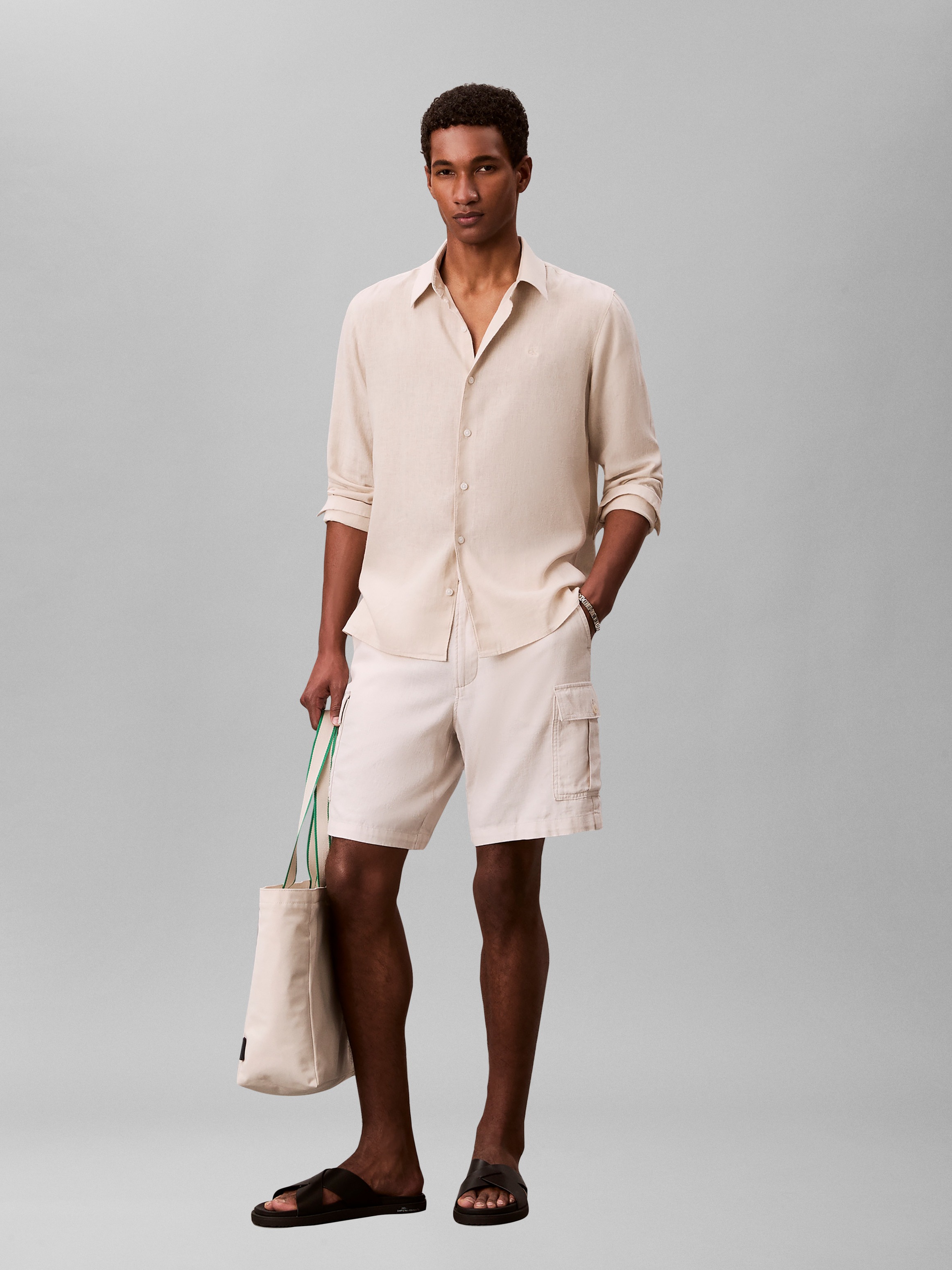 Calvin Klein Leinenhemd »SOLID LINEN CLASSIC« Kentkragen, Regular Fit, Leinen-Viskosemix