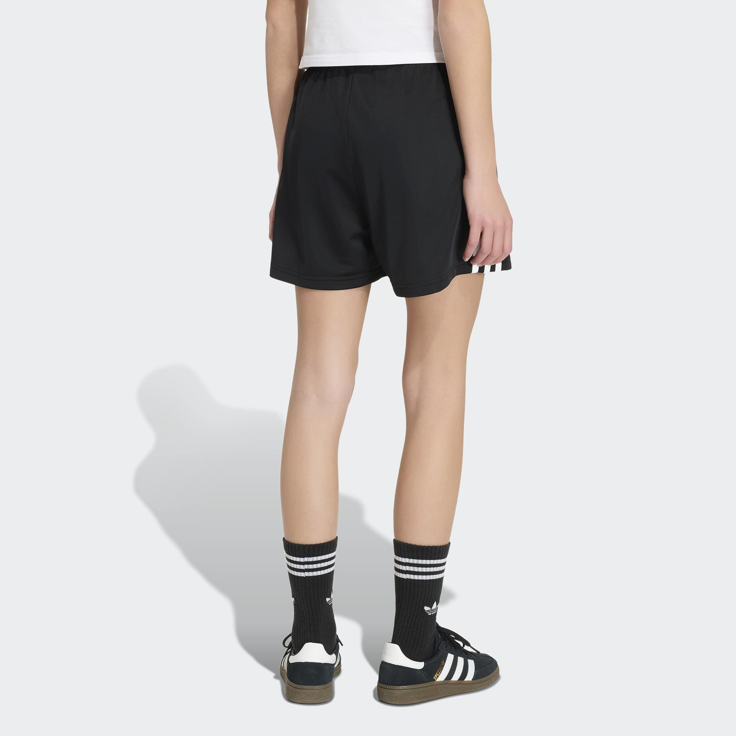 adidas Originals Short »FIREBIRD, BÜGELFALTEN«  Kinder Shorts, sportlicher Stil, normal-weite Passform