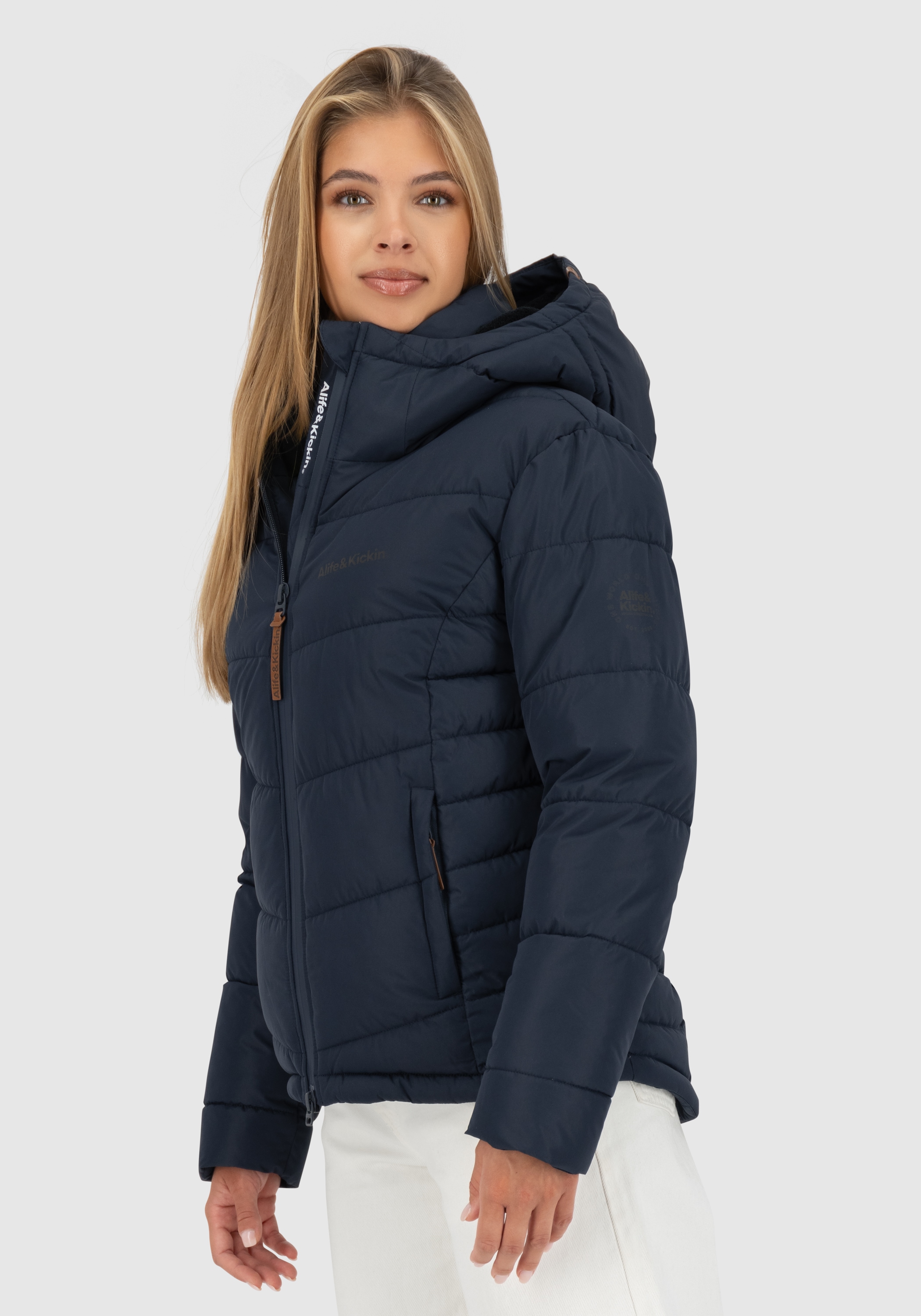 Alife & Kickin Veste matelassée »JUANAAK A« avec capuche Doudoune avec rembourrage ultra léger et haute performance thermique