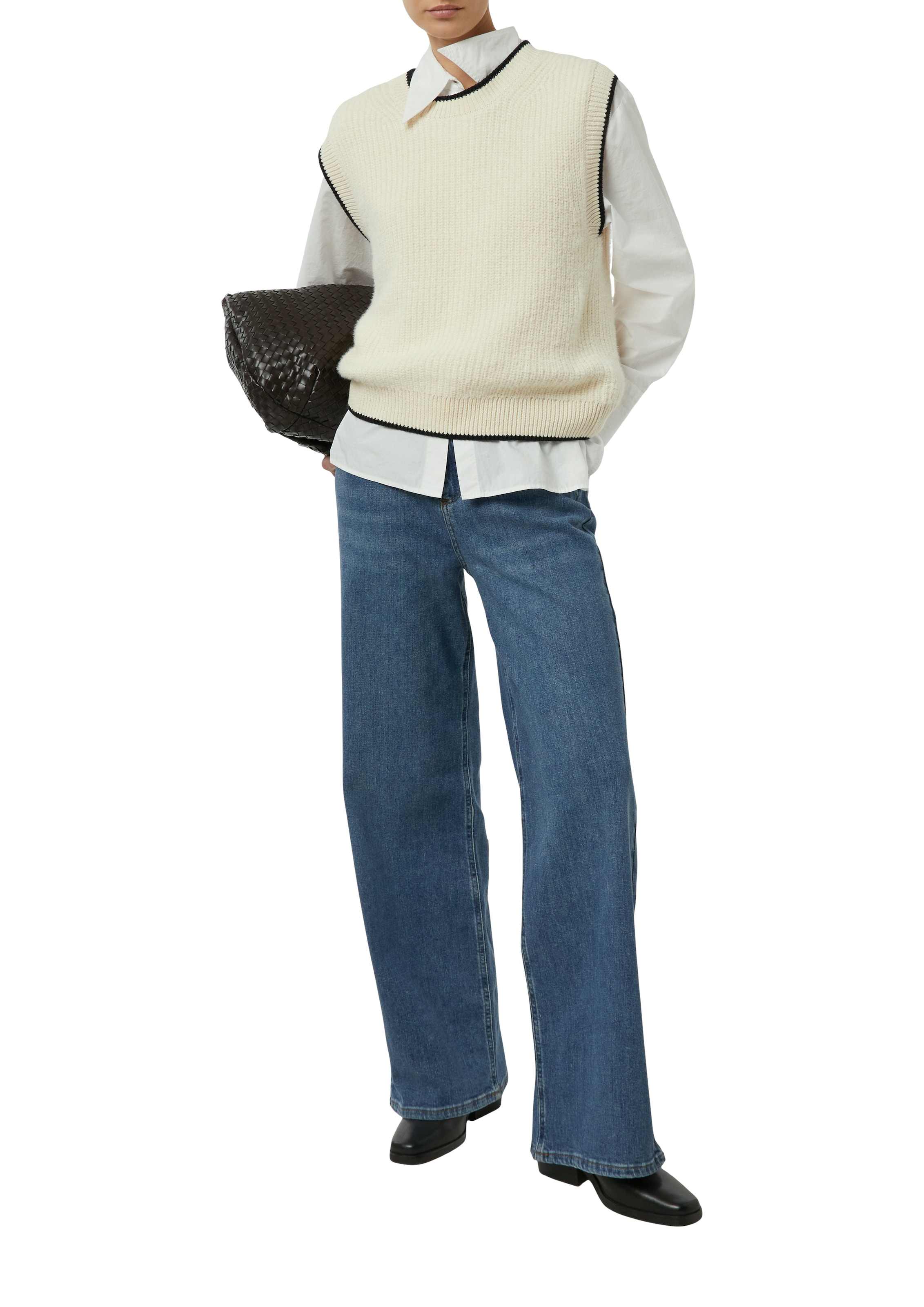 Comma Jeans à 5 poches mit ausgestelltem Bein und Stretch