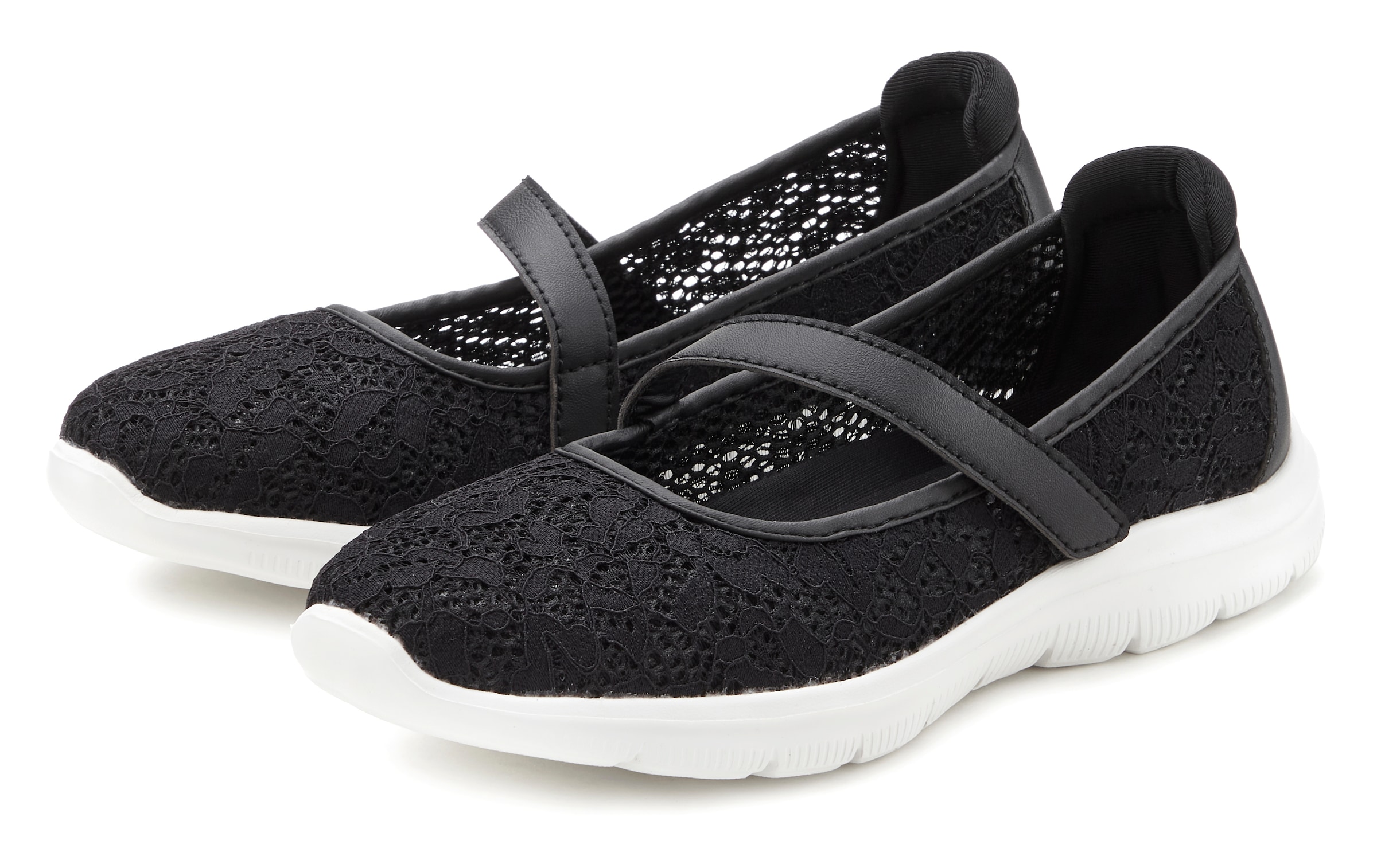 Image of LASCANA Slipper "Slip-On-Sneaker, Freizeitschuh," Halbschuh superleicht und bequem mit modischer Spitze VEGAN