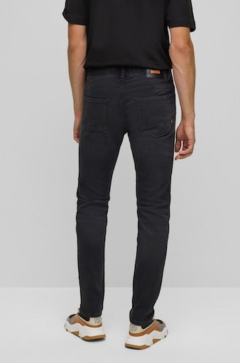 BOSS ORANGE Tapered-fit-Jeans »Taber BC P«, mit Leder-Badge