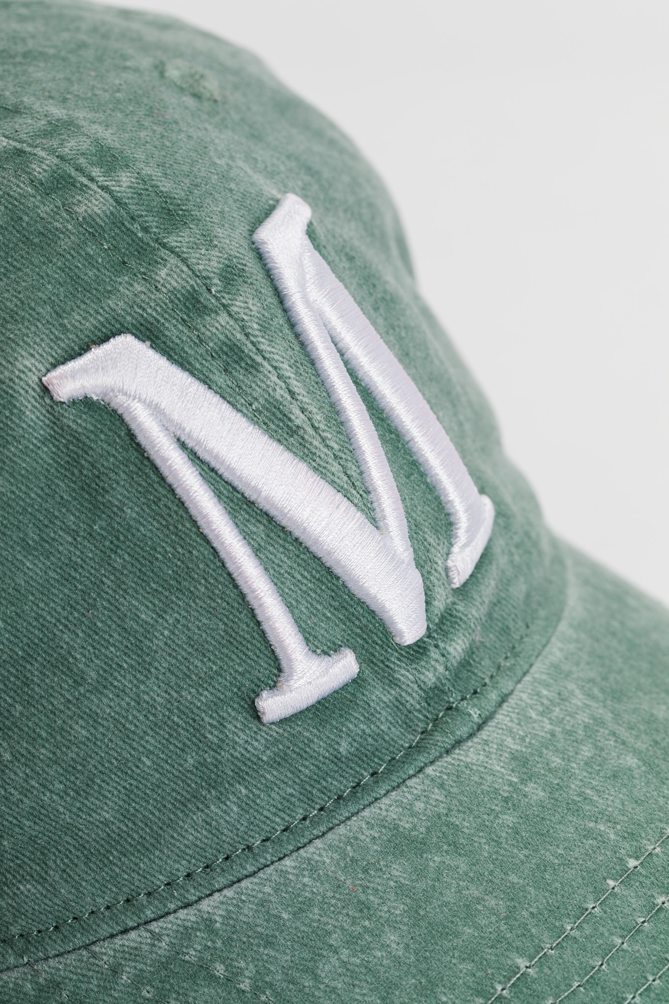 MUSTANG Casquette de baseball »"Jamie"« Grössenverstellbar, Washed Look, mit grosser Stickerei vorne