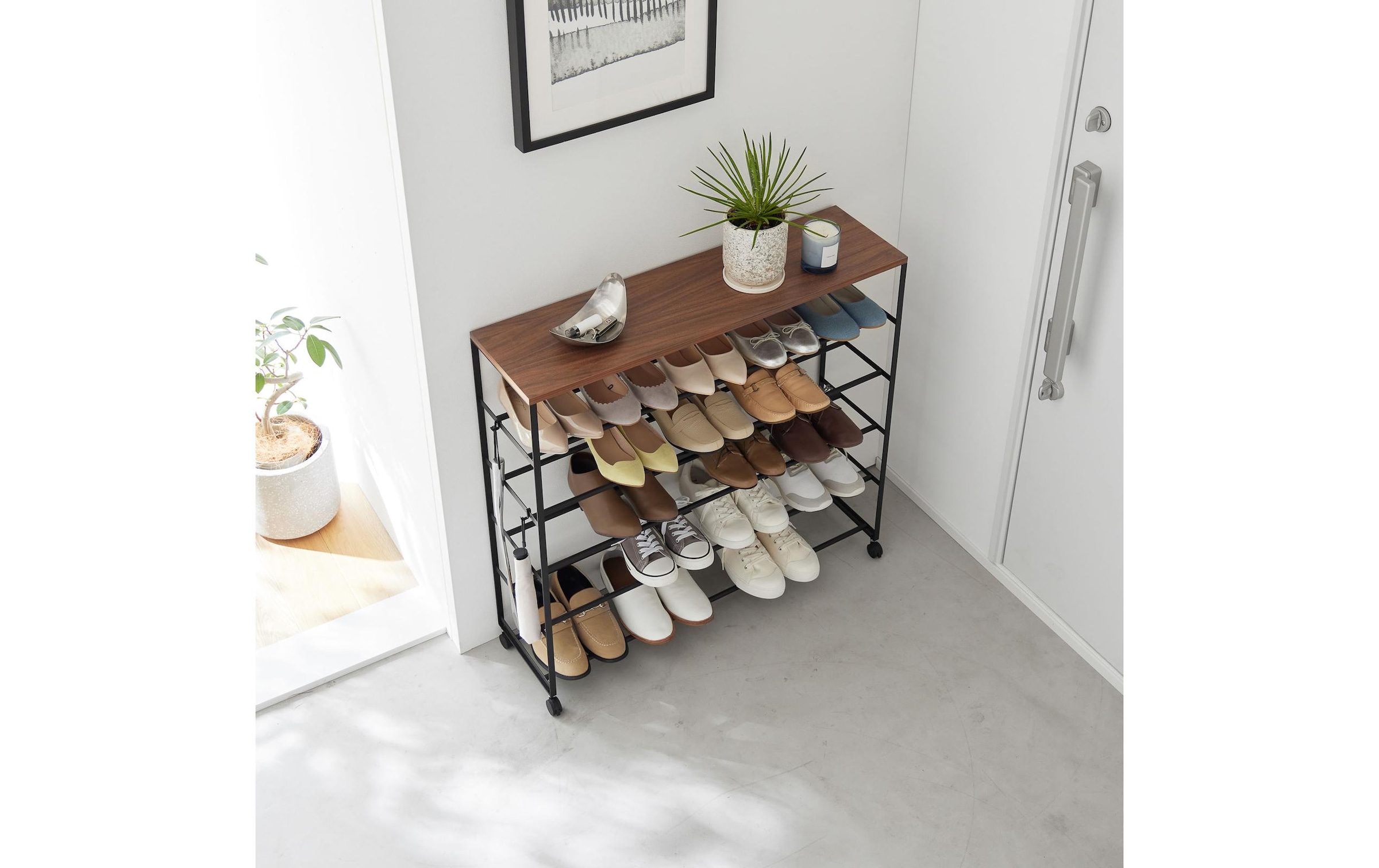 Yamazaki Schuhschrank »Tower 90.5 x 87 cm« 5-stöckiges Schuhregal mit Holzablage und Rollen