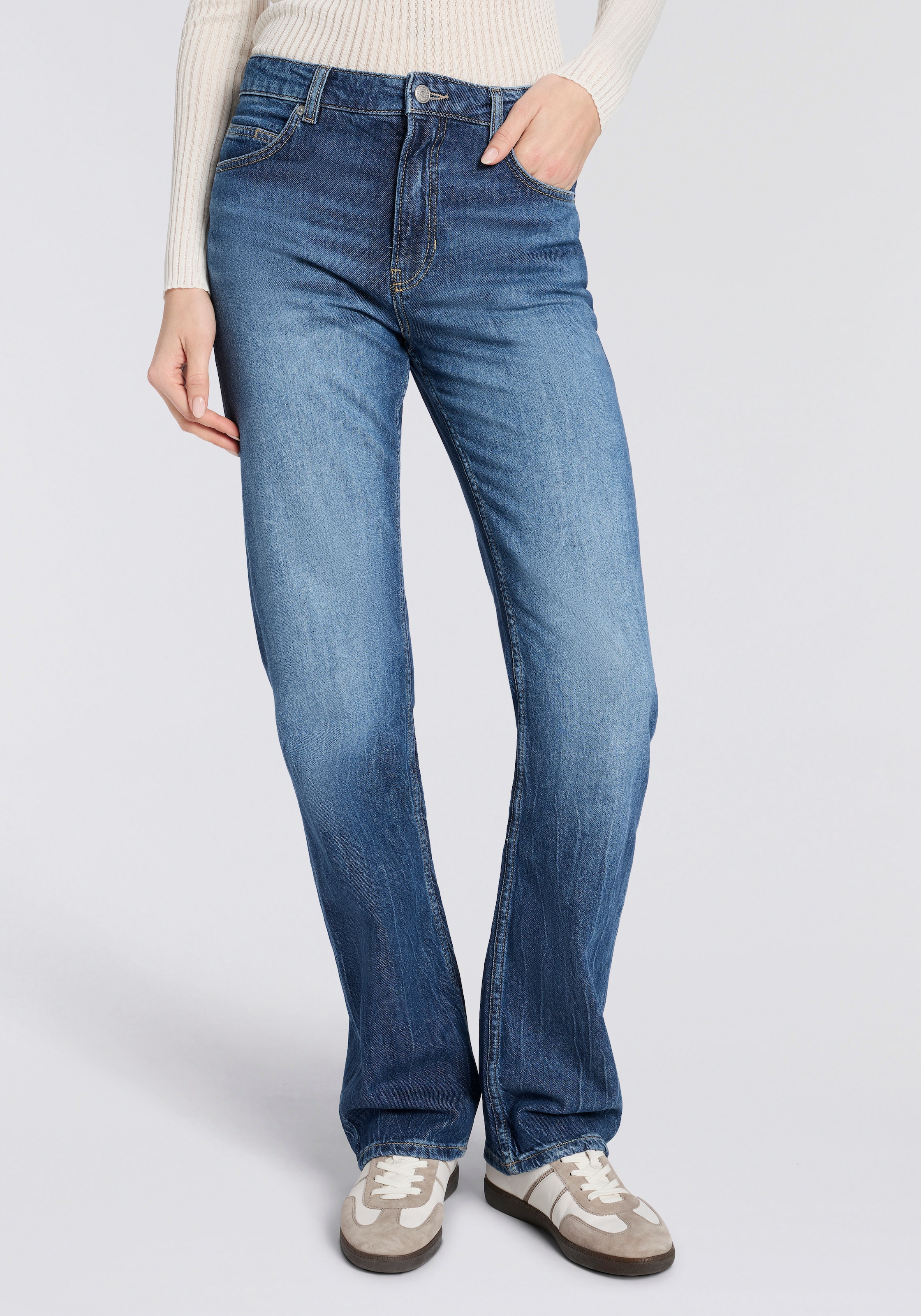 BOSS ORANGE Jeans droit »ADA HR 13.0 Premium Damenmode« High Rise, locker geschnitten