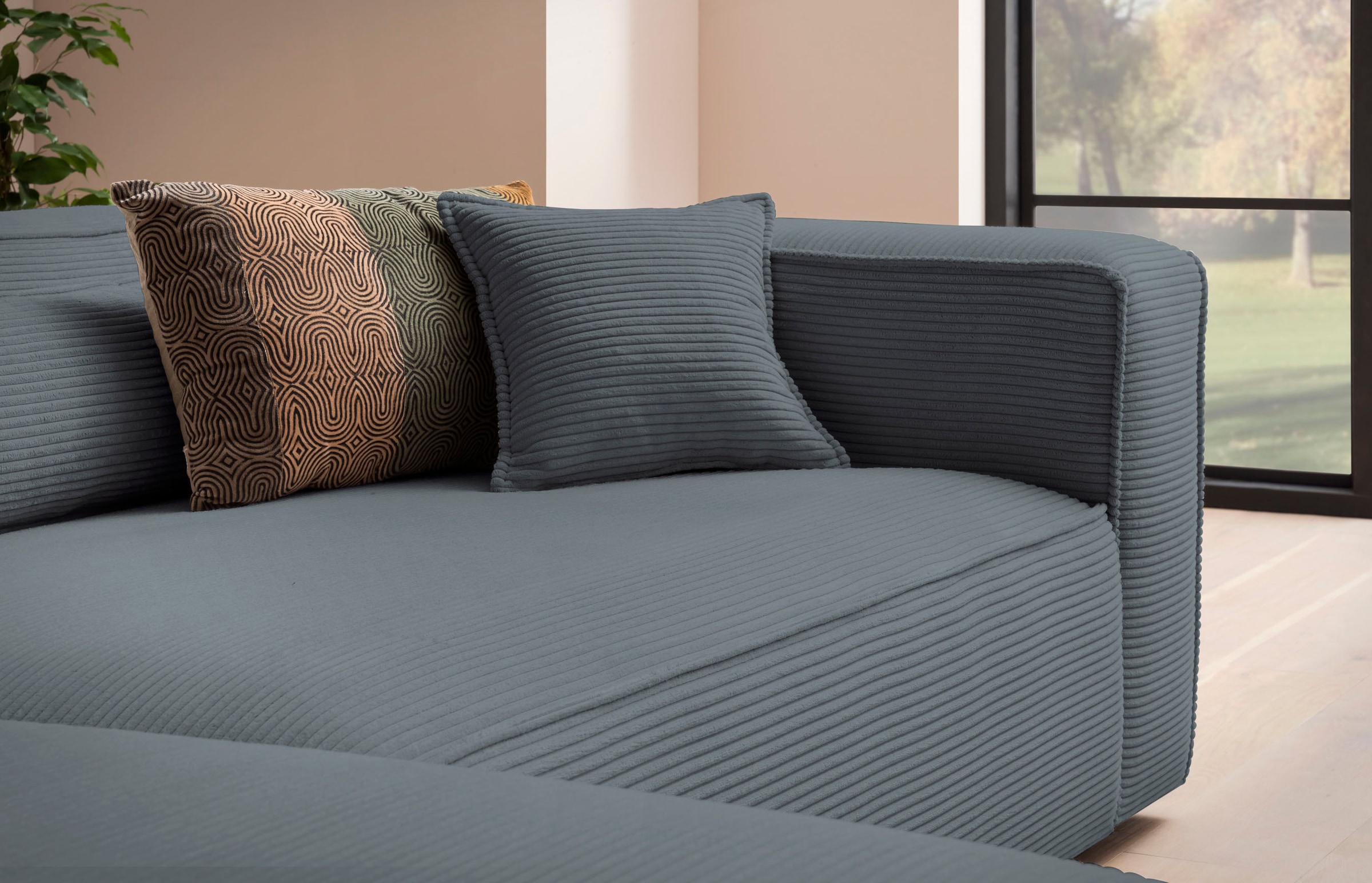 LeGer Home by Lena Gercke Ecksofa »PIARA XXL, Big-Sofa in Cord oder Leinenoptik, L-Form, mit Kedernaht«, wahlweise Ottomane rechts/links, schwarze Füsse, extra tiefe Sitzfläche