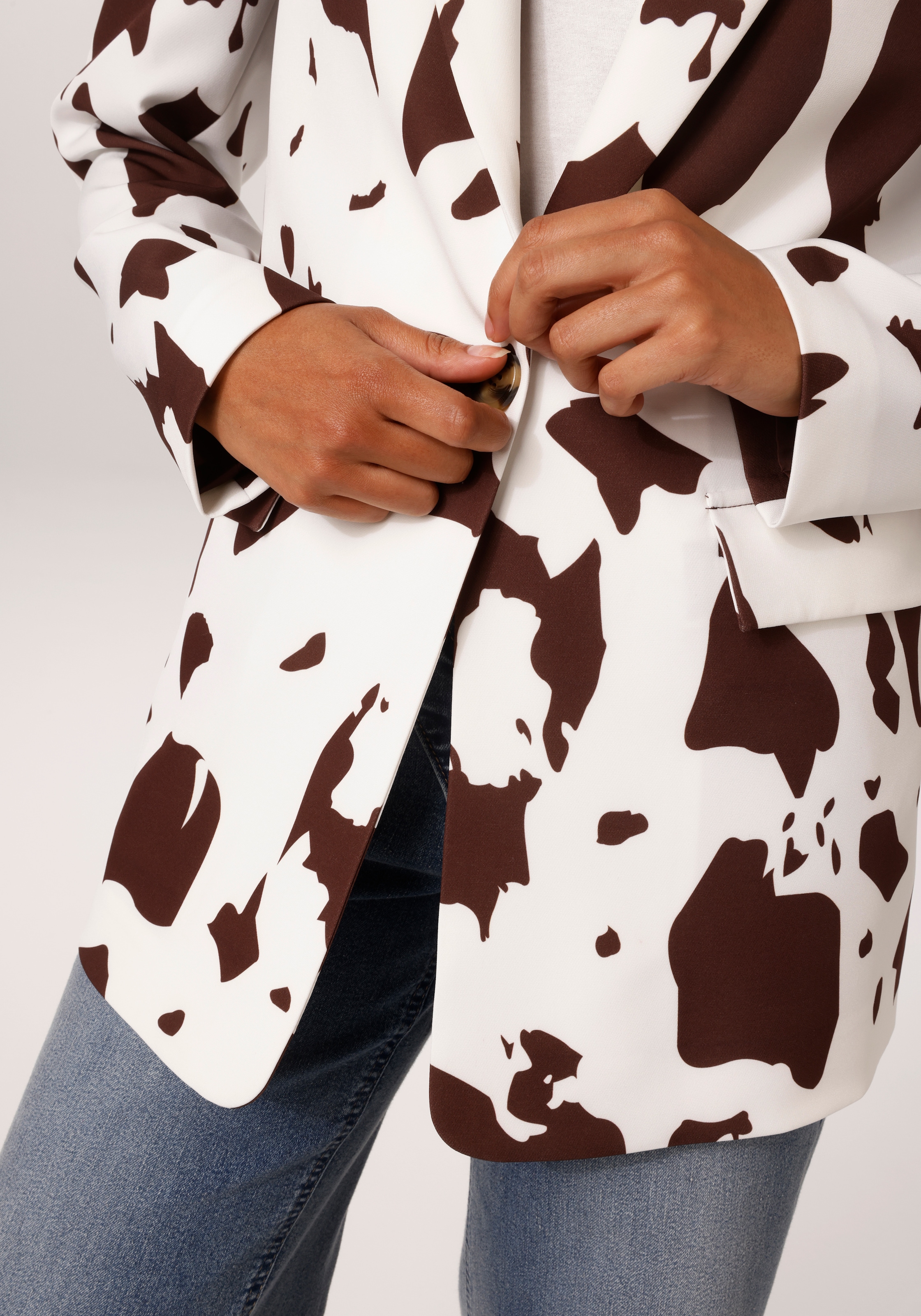 Aniston CASUAL Blazer long mit topaktuellen Kuh-Flecken -jedes Teil ein Unikat - NEUE KOLLEKTION