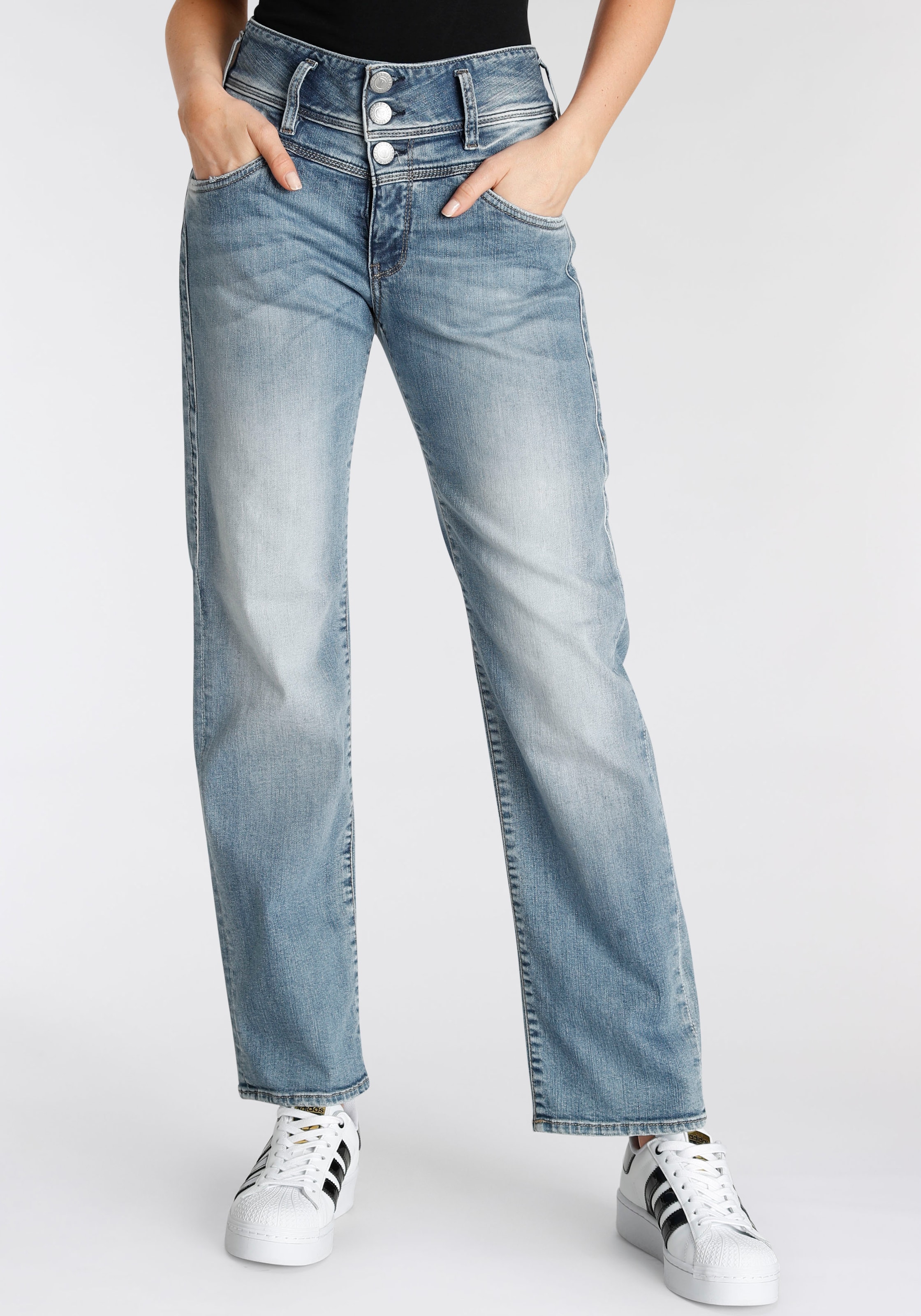 Keileinsätzen bestellen Wirkung ♕ für Straight-Jeans seitlichen Herrlicher streckende mit eine »RAYA«, versandkostenfrei