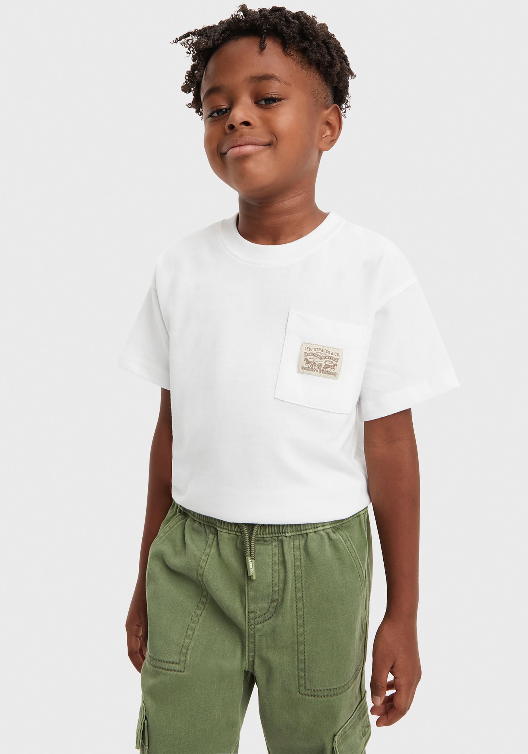 Levi's® Kids T-Shirt »LVB CURVED HEM POCKET TEE«, for BOYS