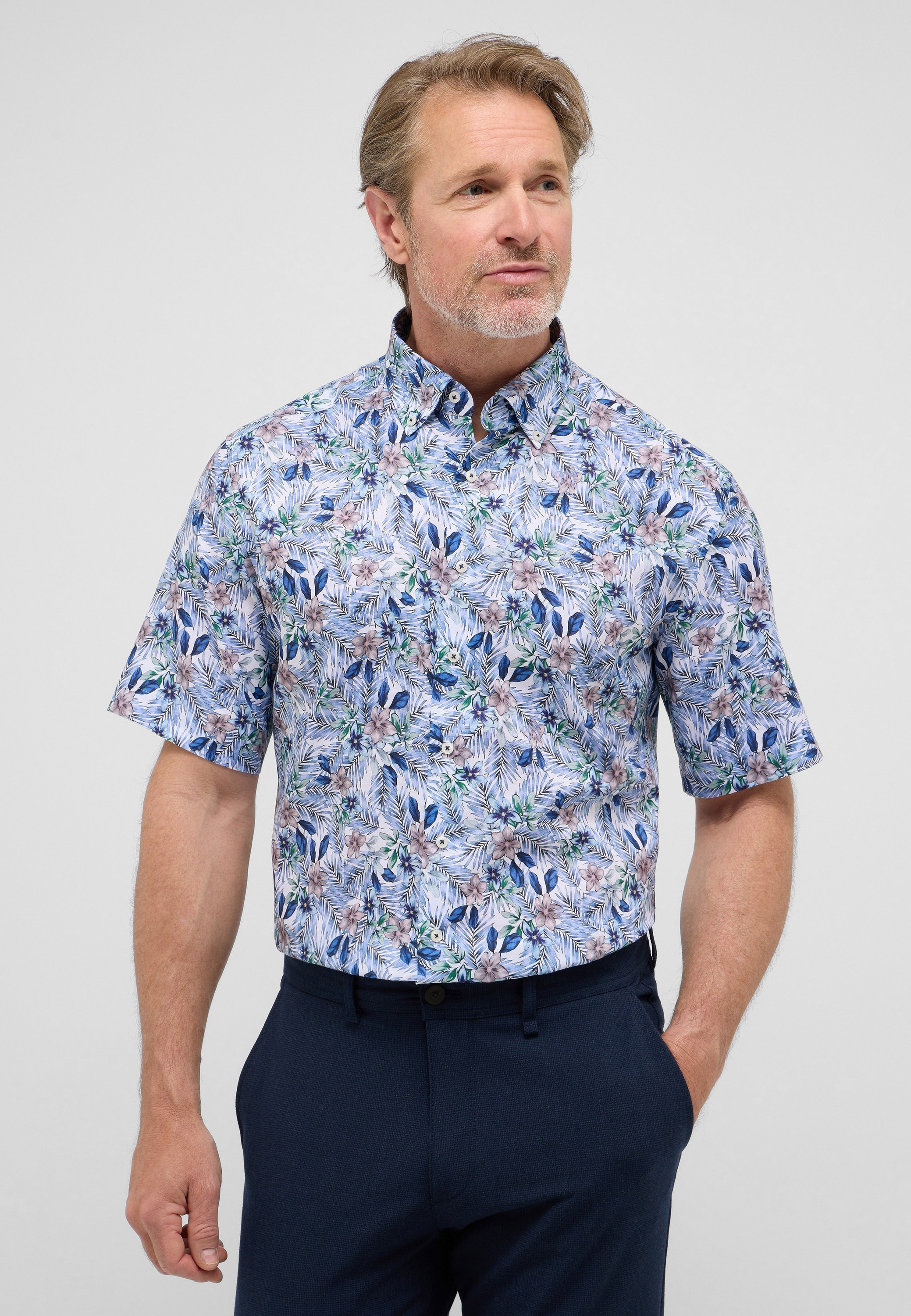 Eterna Kurzarmhemd »MODERN FIT« EASY IRON (bügelleicht)