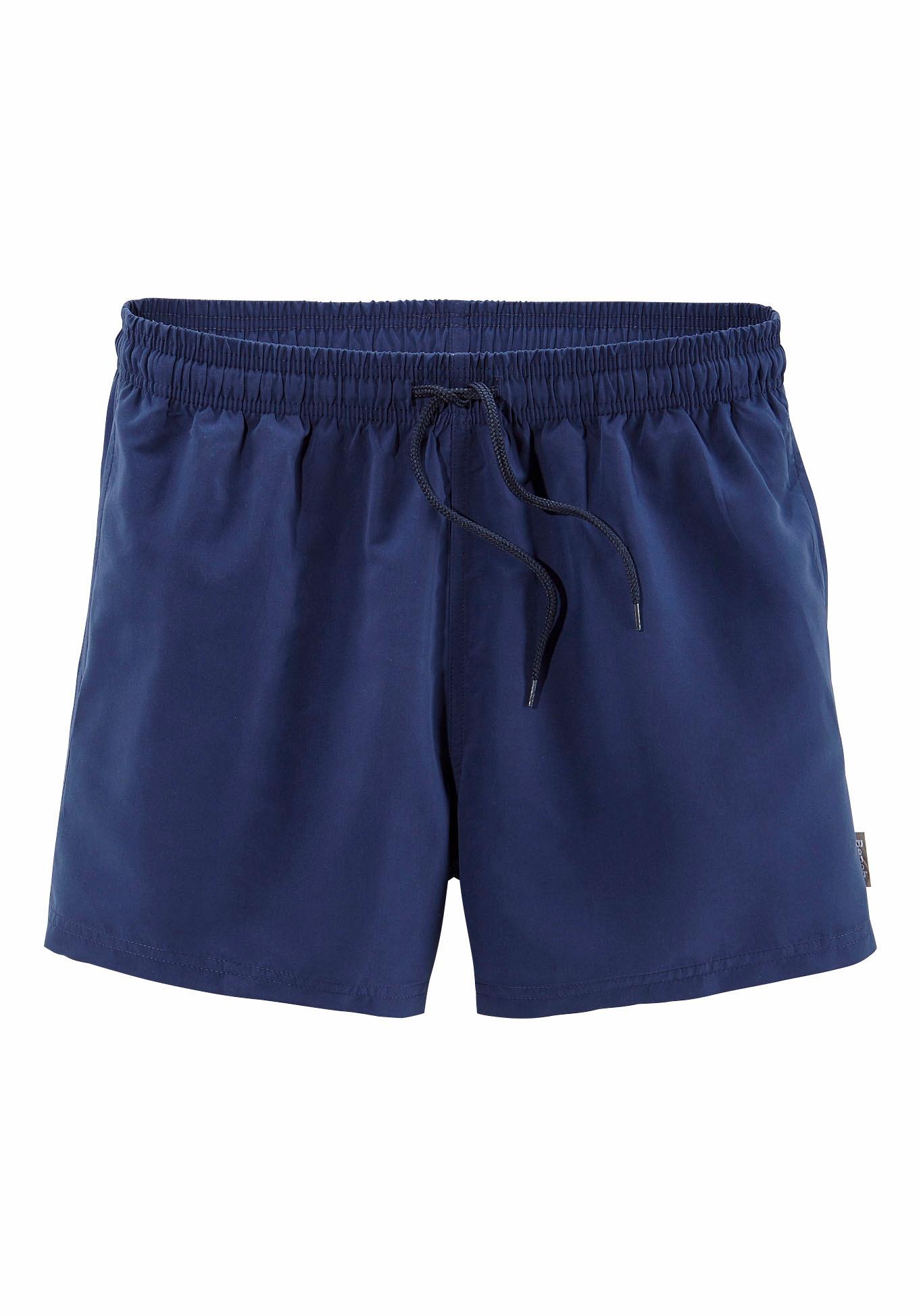 Bench. Badeshorts, in kurzer und langer Form kaufen
