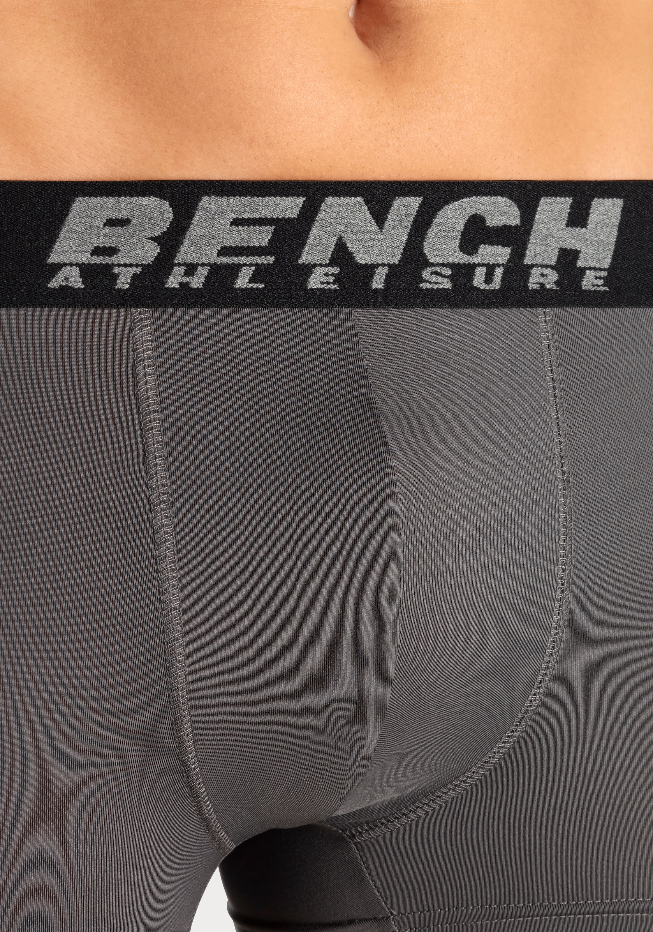 Bench. Funktionsboxer, (Packung, 2 St.), sportive Optik aus Microfaser-Qualität
